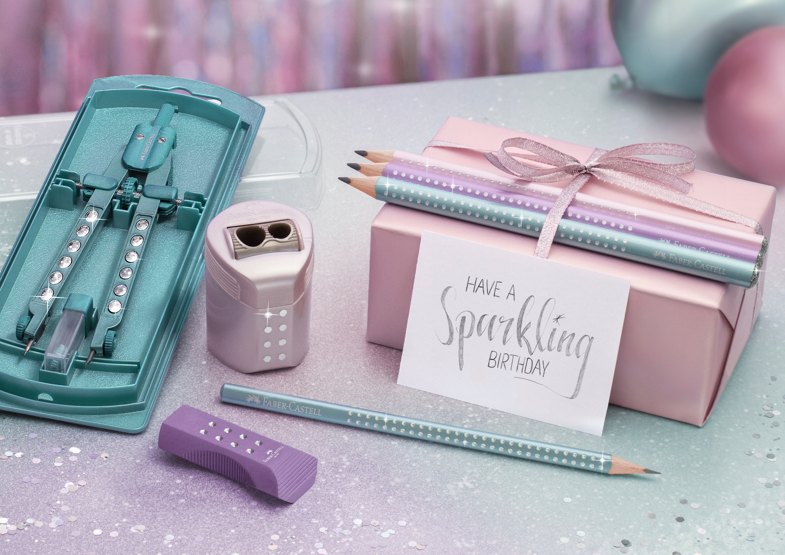 FABER-CASTELL Temperówka pojemnik RollOn Sparkle EAN (GTIN) 4005401839002