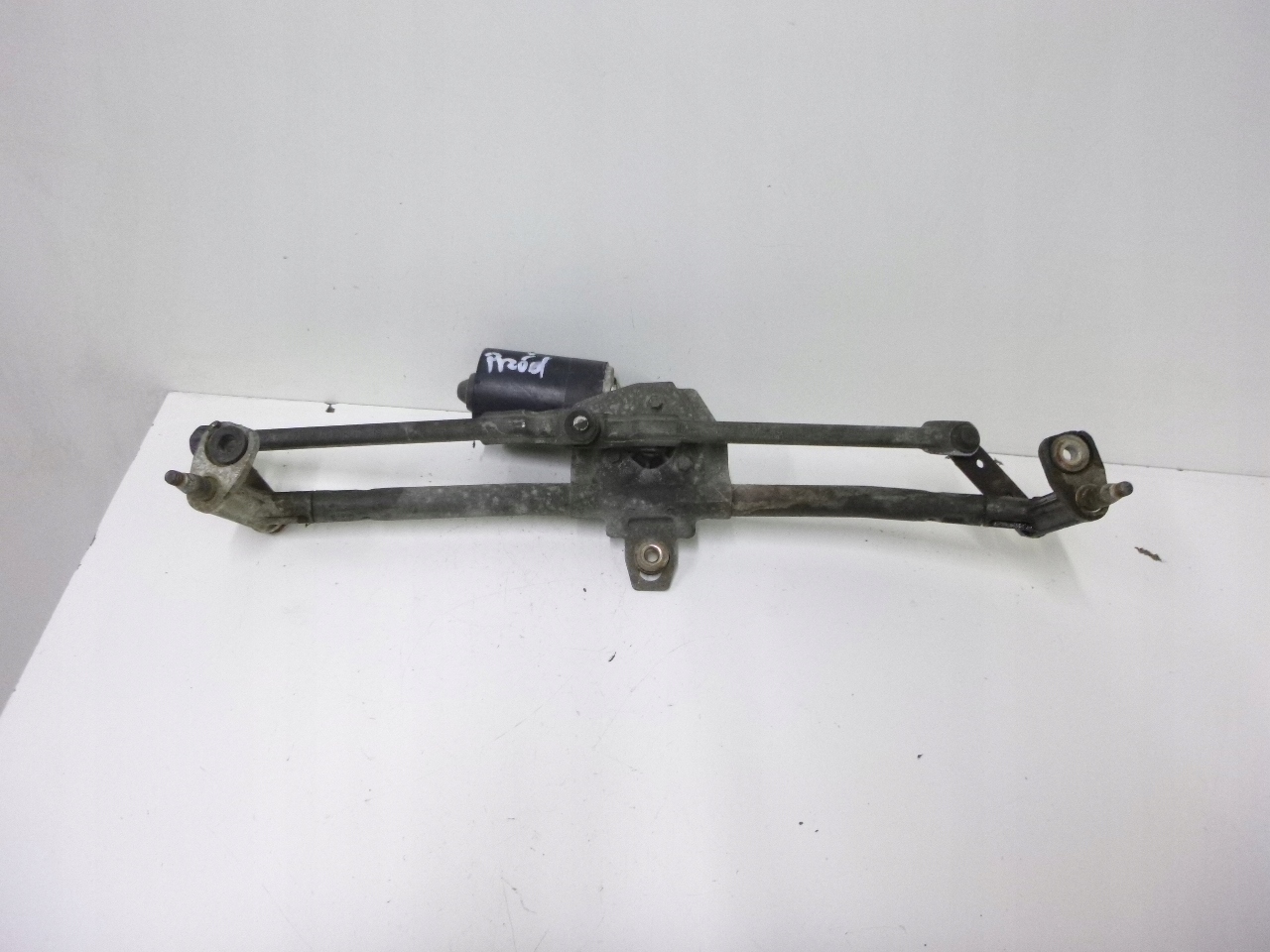 wiper mechanism front Volkswagen Golf IV 99r