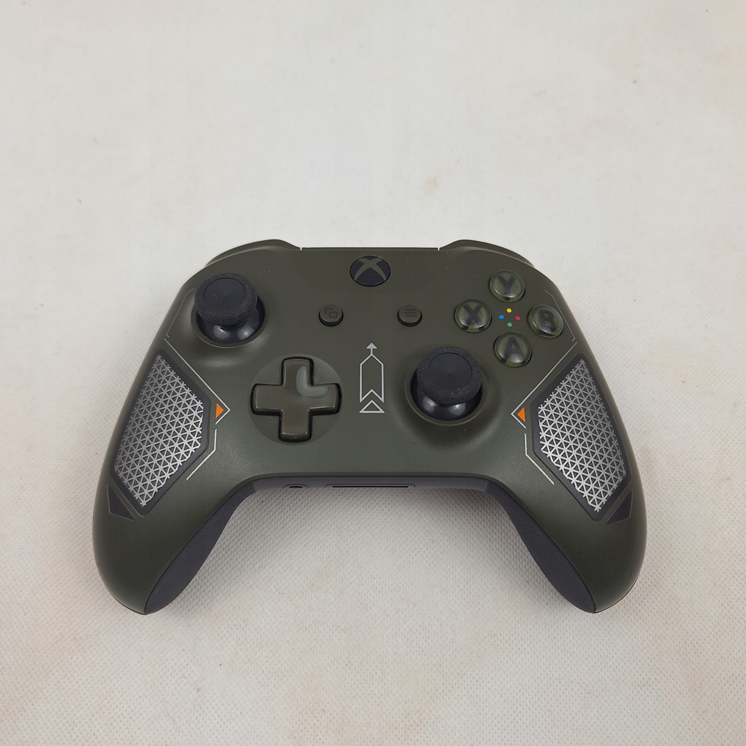 ORYGINALNY BEZPRZEWODOWY Pad XBOX ONE SERIES PC COMBAT TECH LIMITOWANY 1708 Pochodzenie oryginał