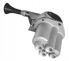 Zawor Hamulca Recznego 4 otw IVECO VOLVO DAF MERCE Car type Trucks Undefined