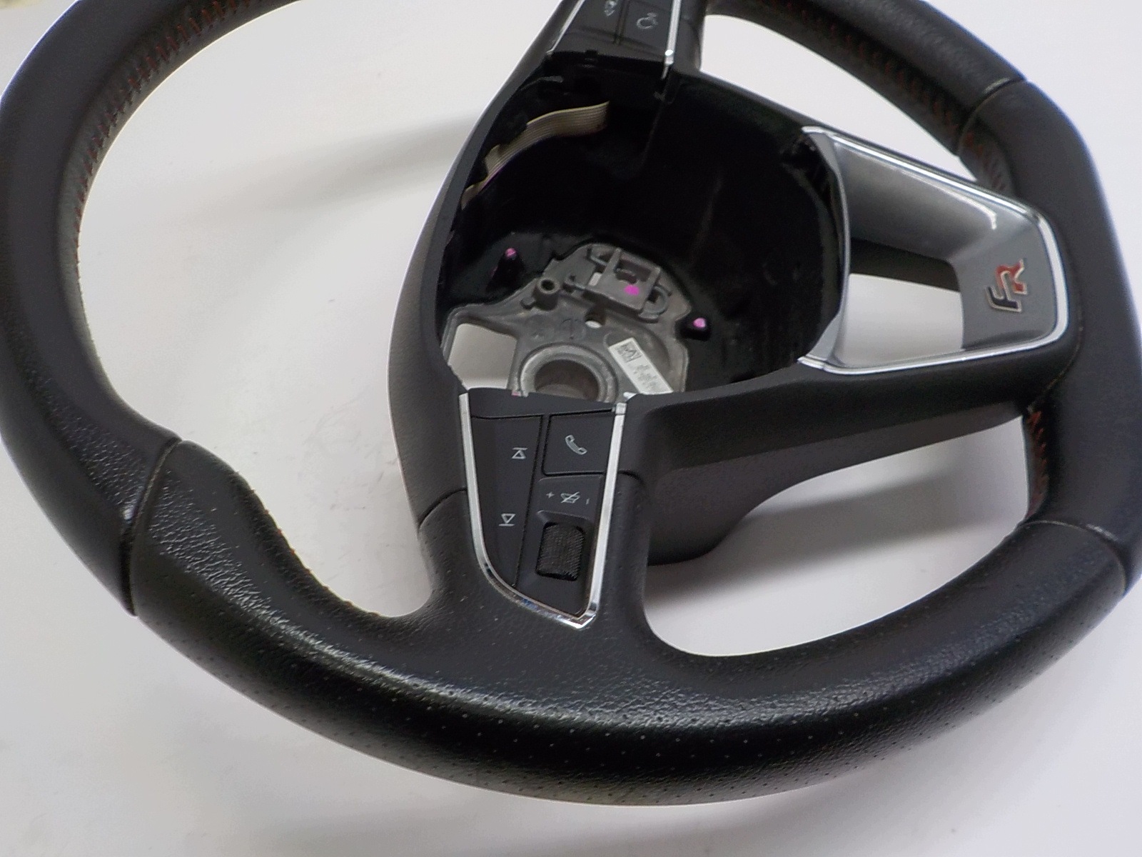 SEAT LEON III FR volant kůže MULTI