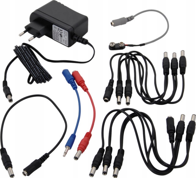 Napájecí zdroj Behringer 9V univerzální s mnoha koncovkami