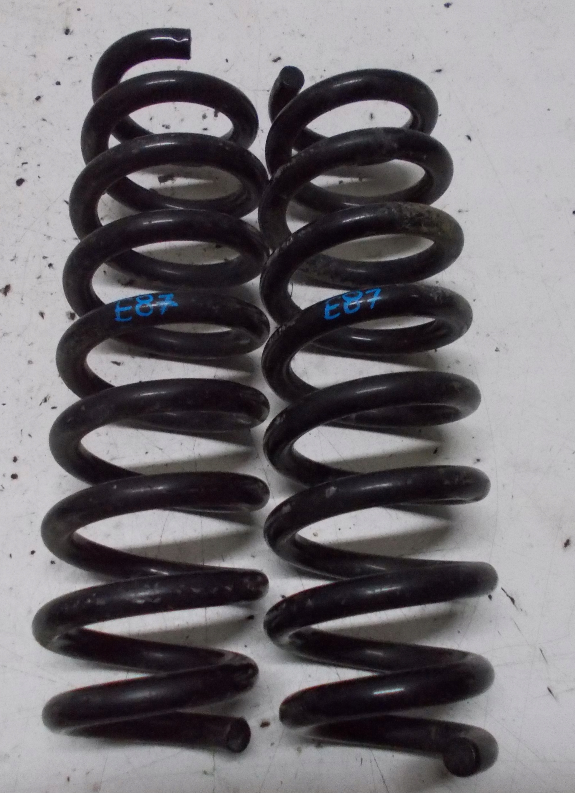 BMW E87 springs springing rear part KOMPLET