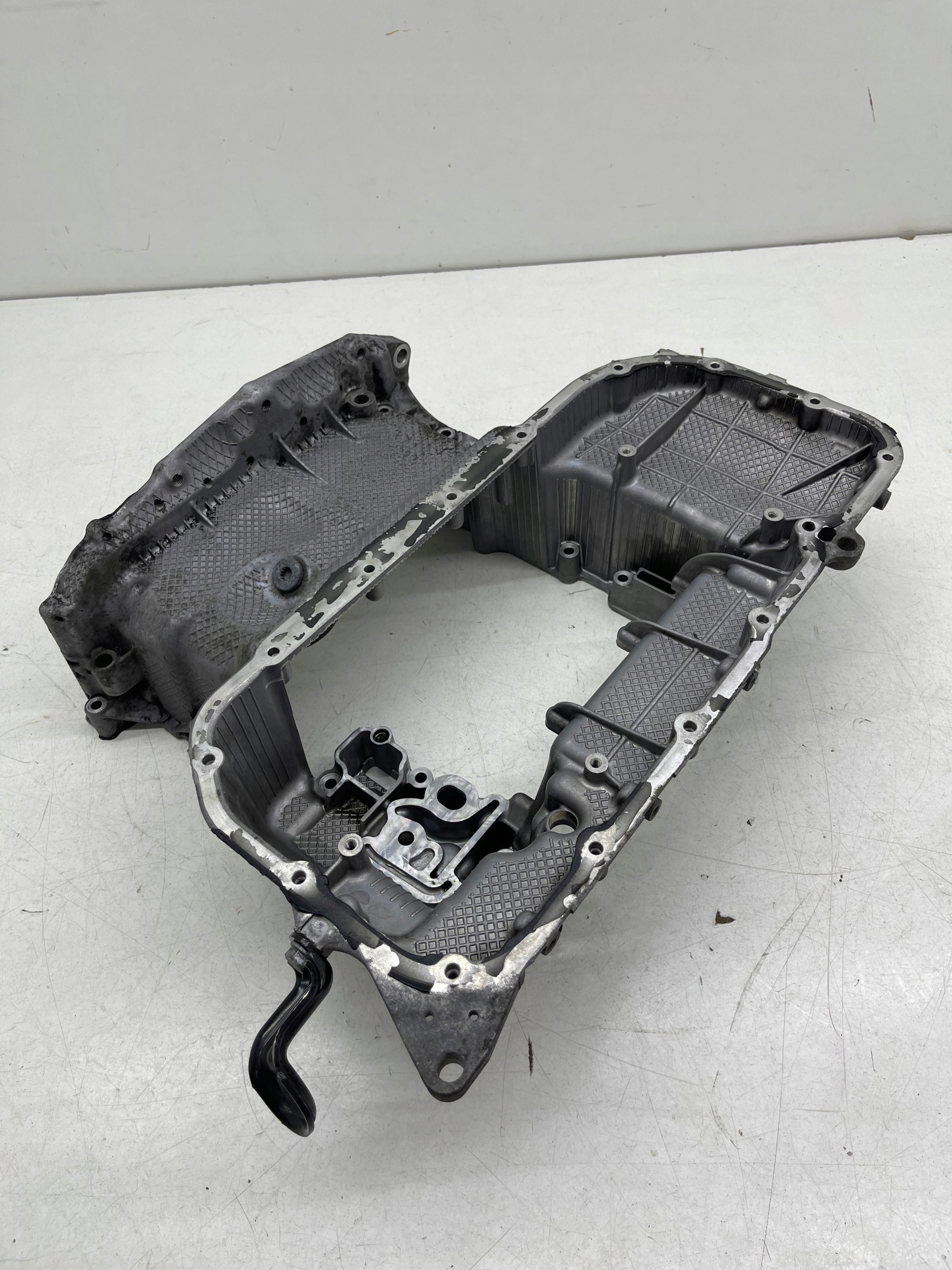 AUDI A7 A6 C7 3.0 TDI CDU superiore Coppa olio CALA SPRAWNA Originale!