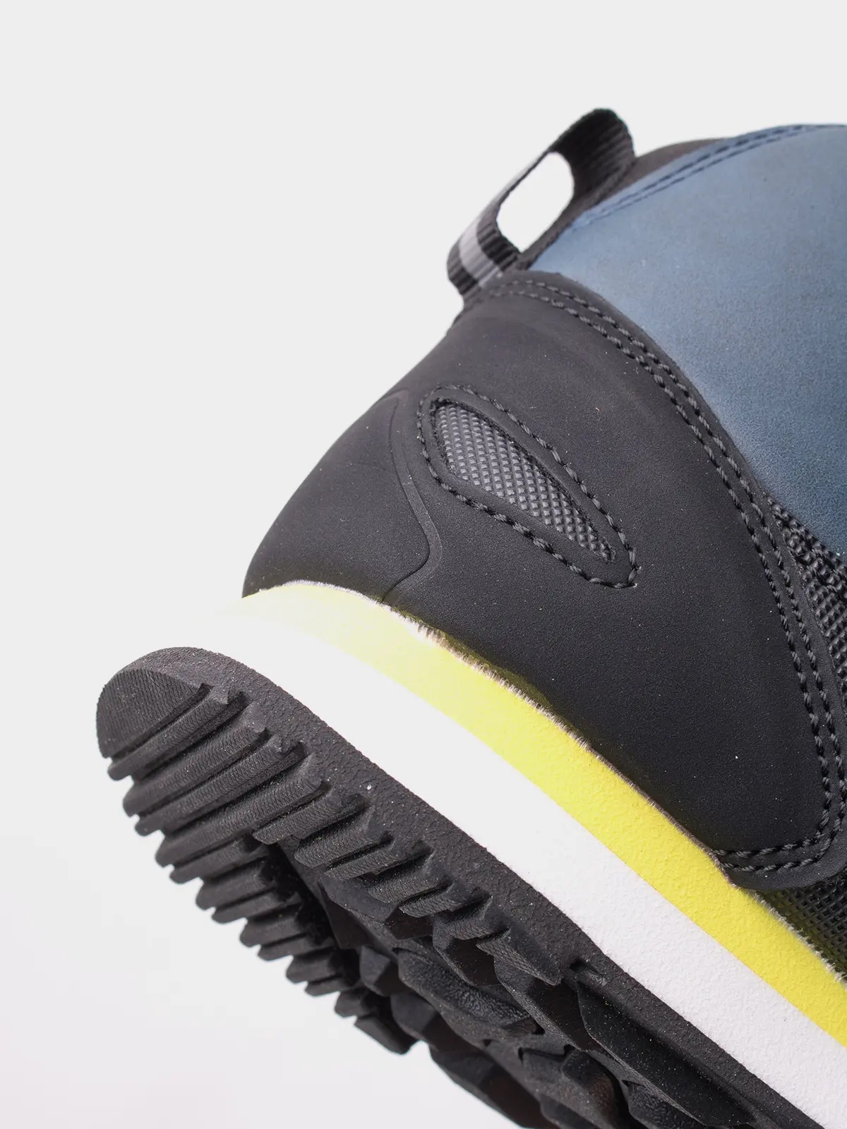 BUTY ZIMOWE DZIECIĘCE 4F JUNIOR TRAPERY OBUWIE JESIENNE SZUROWANE AW22M003 EAN (GTIN) 5903609627386