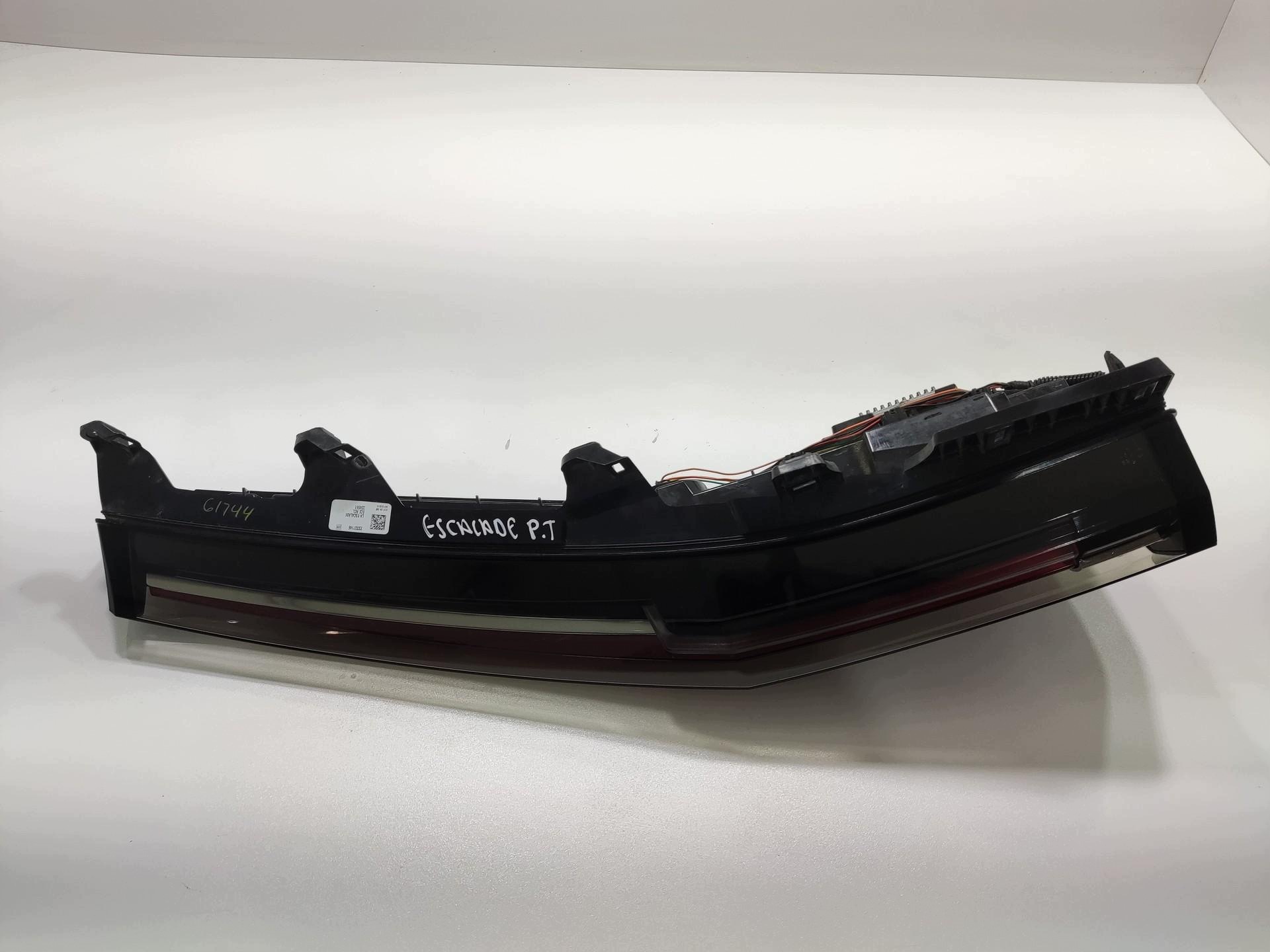 light left left rear part rear CADILLAC ESCALADE IV 2014-2020 23337146 EUROPA