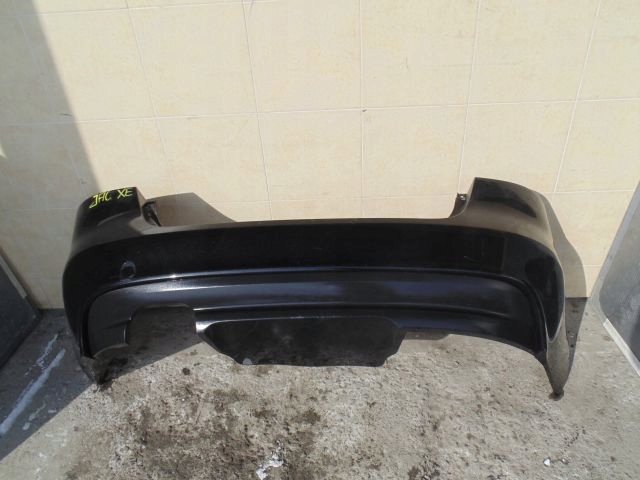 BUMPER REAR COMPLETE JAGUAR XE 2015 ROK.