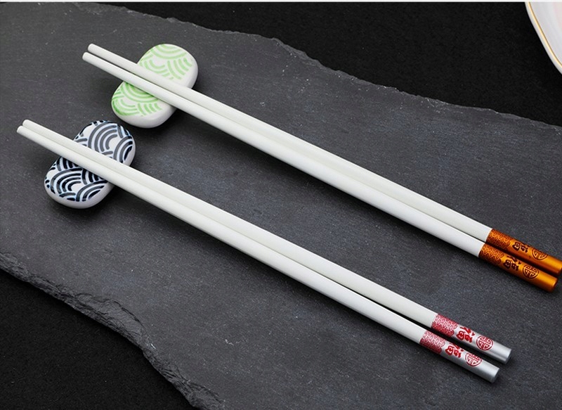 Zestaw 10par białe pałeczki Sushi tworzywo ozdobne EAN (GTIN) 5903855742772