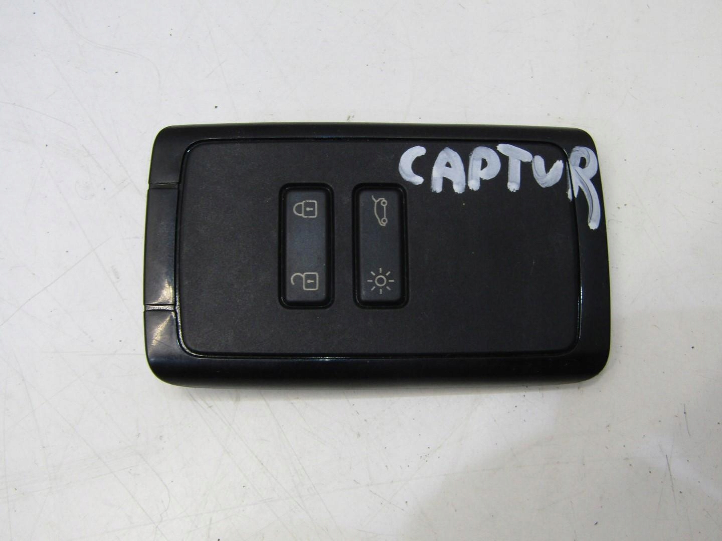 PILOT KLUCZYK RENAULT CAPTUR II