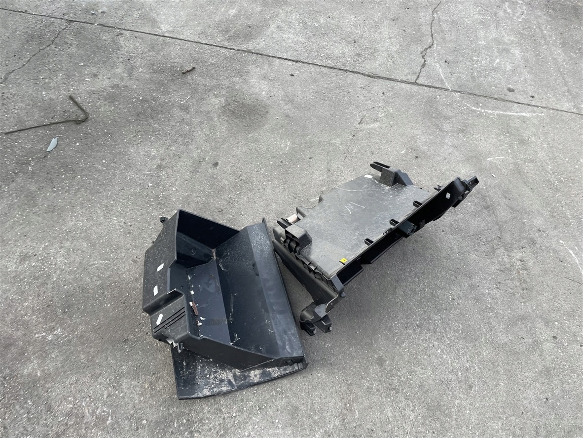 бардачок пассажира в панель renault мастер 4 IV 19-23 год