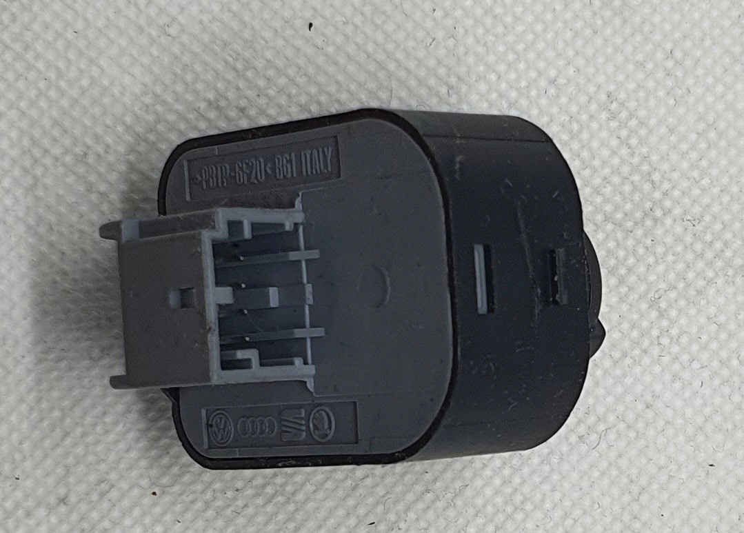 prekidač prekidač retrovizore Audi A3 8V