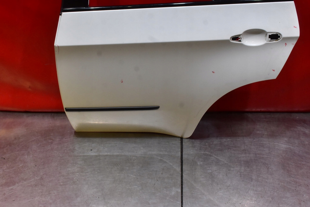 door left rear part rear. 300 BMW X5 E70 06-10