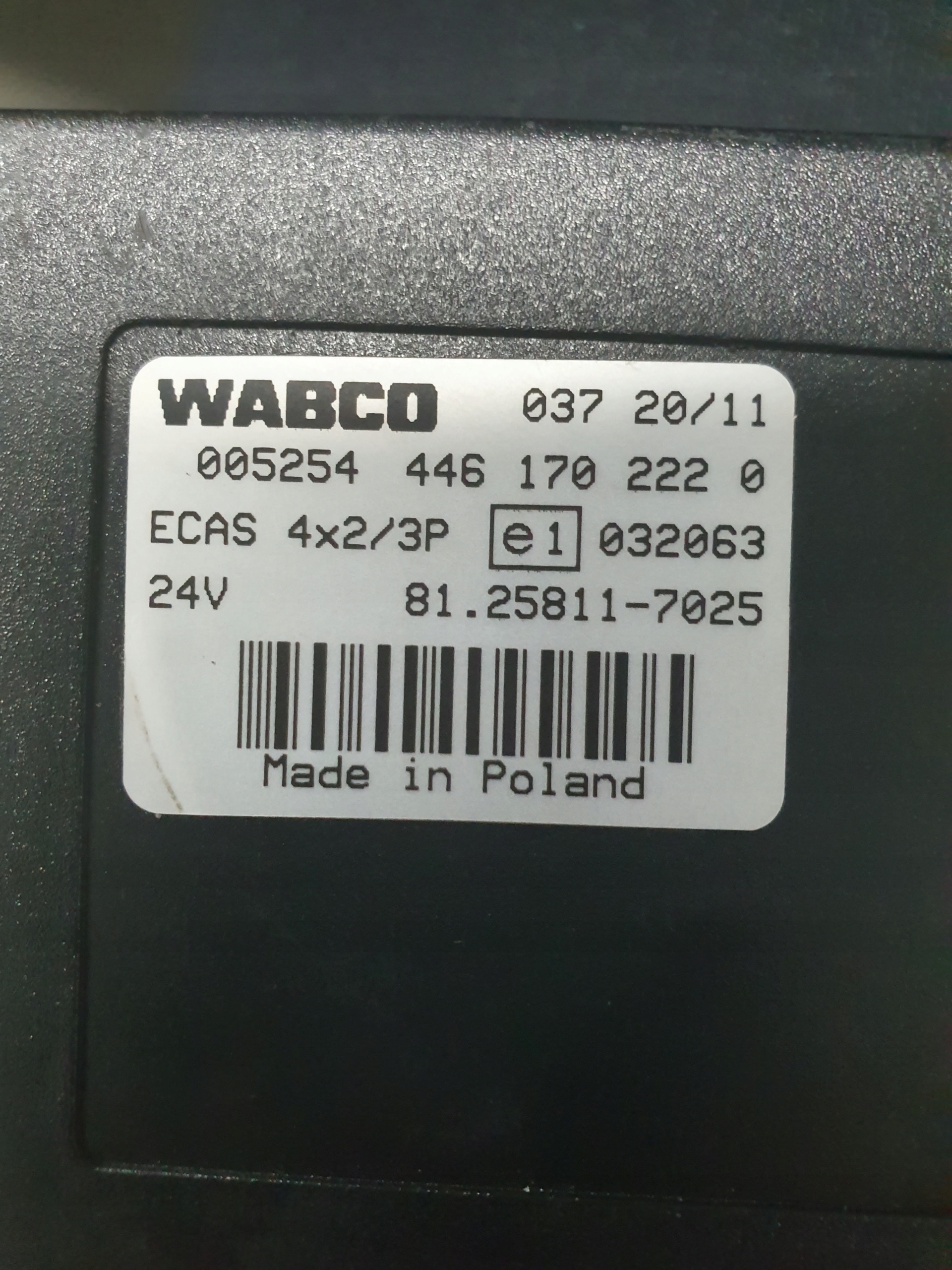 STEROWNIK ECAS MAN 81258117025 Part number 81 25811 7025