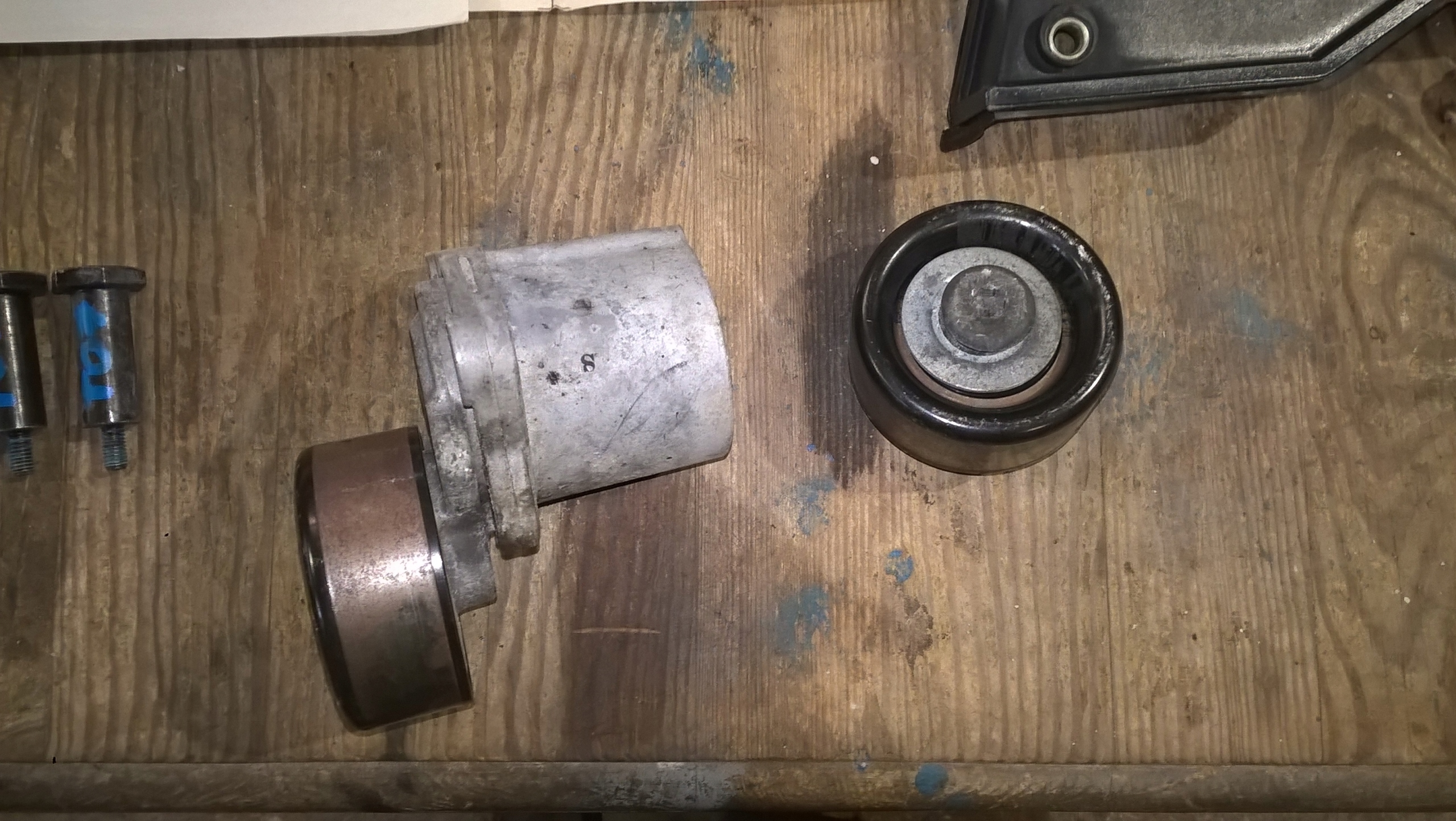 NAPINACZ PASKA KLINOWEGO KIA SPORTAGE II 2,0CRDI