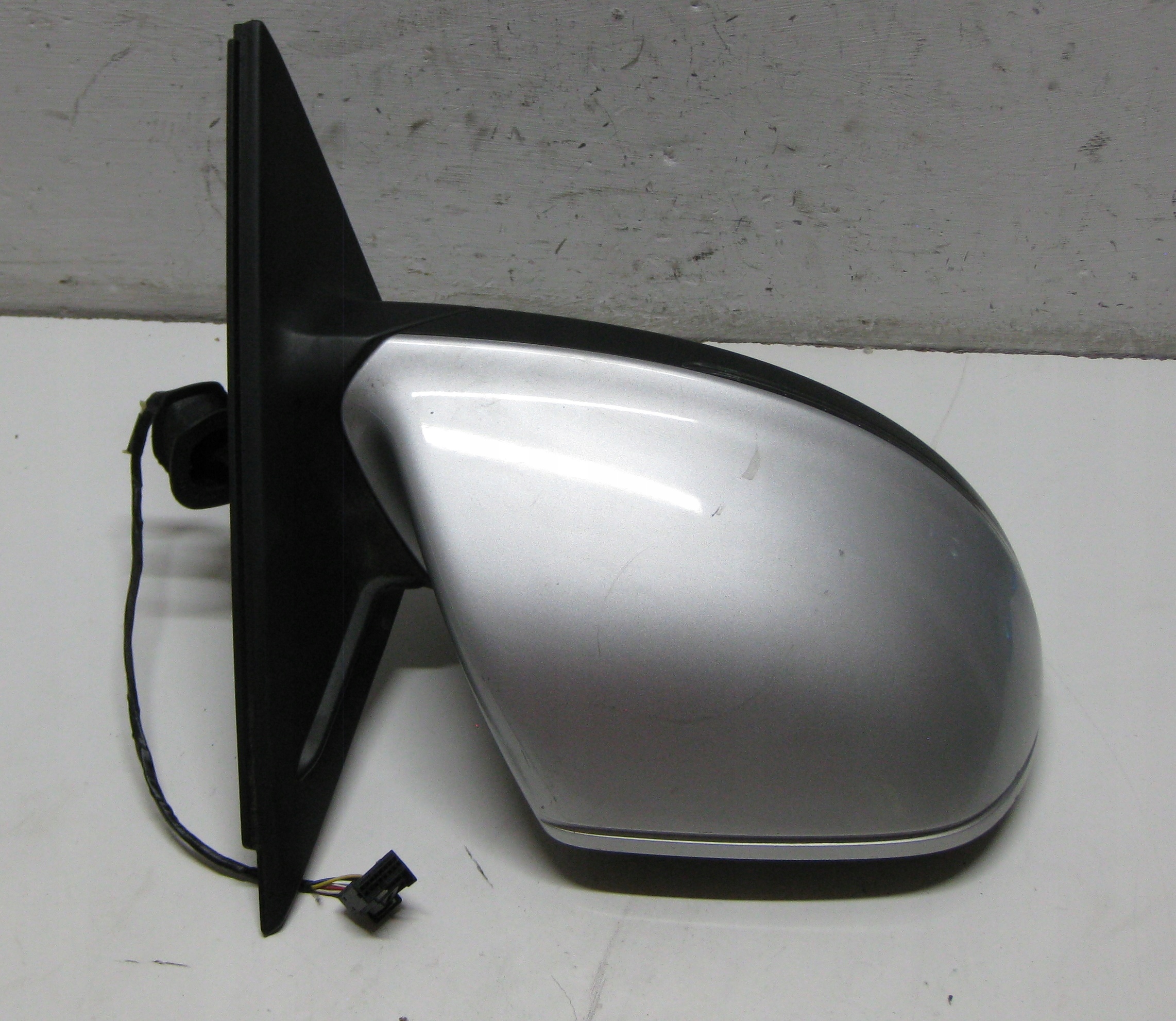 AUDI Q5 11R mirror side right 8R2857410 6 PIN GB
