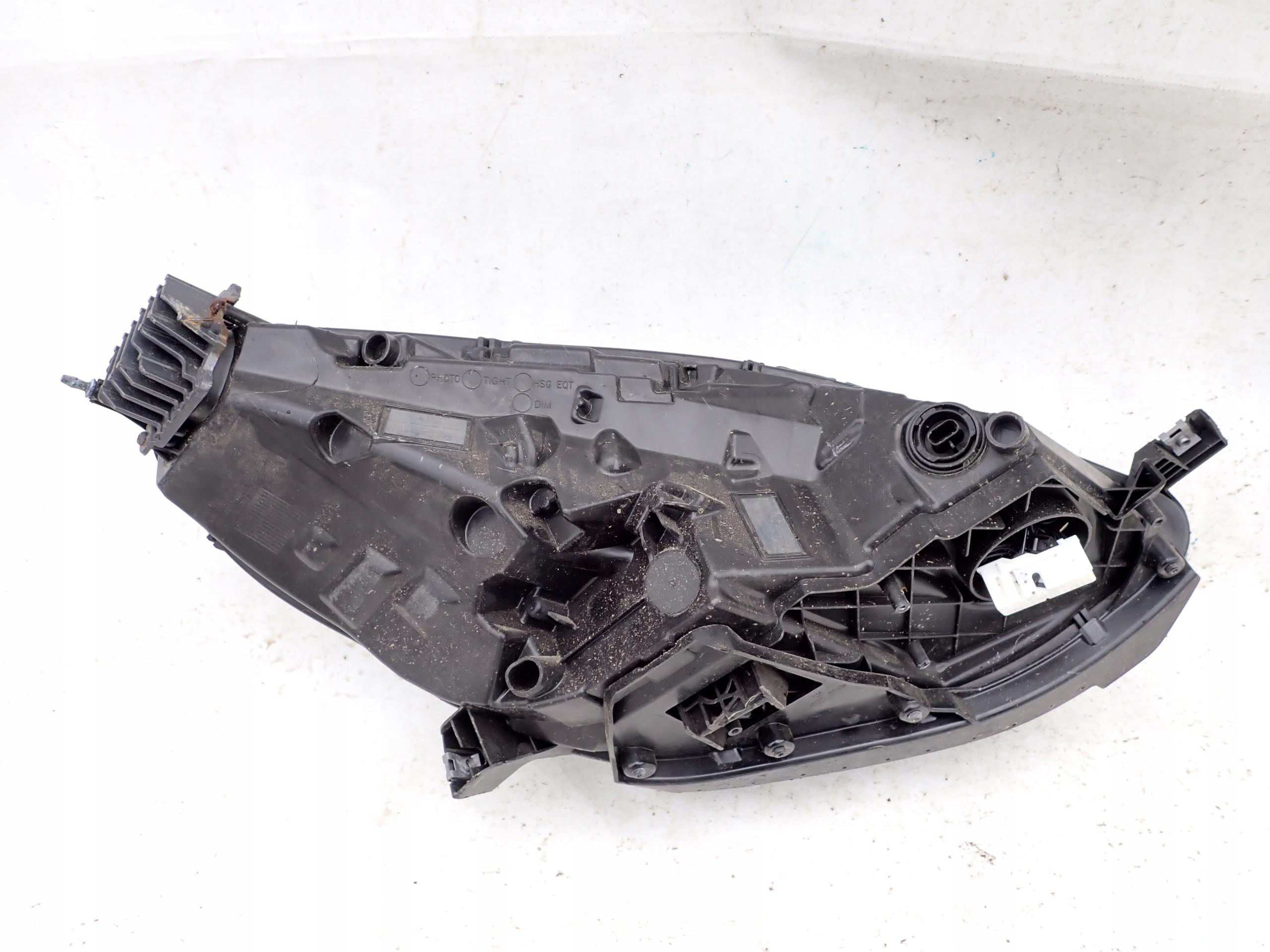 TESLA 3 III 17- light left front front FULL LED