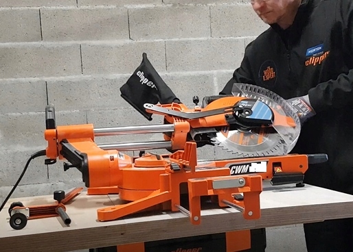 NORTON PIŁA UKOŚNA UKOŚNICA 1800W CWM 216 216MM Marka Clipper