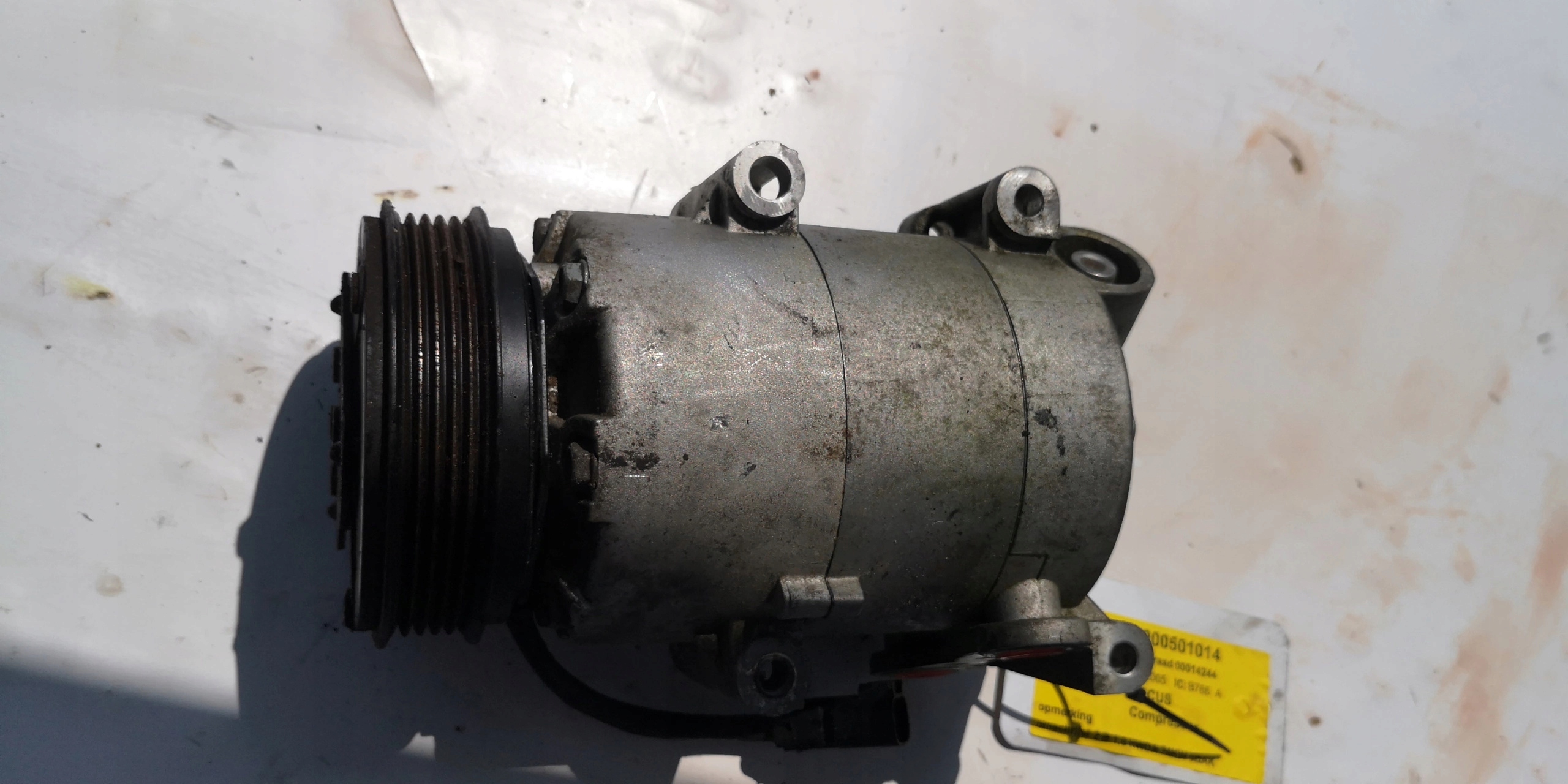 FORD FOCUS MK2 C-MAX 1.6B HWDA 74KW compressor; KLIM