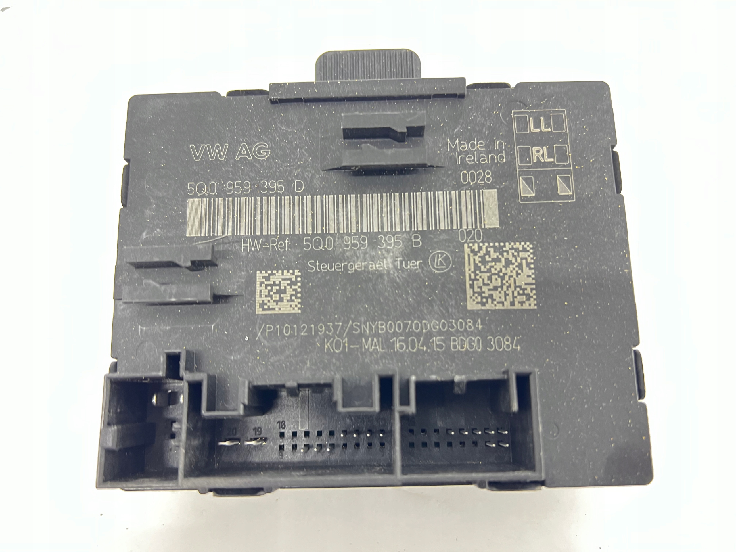 VW PASSAT B8 module door 5Q0959395D 5Q0959395B