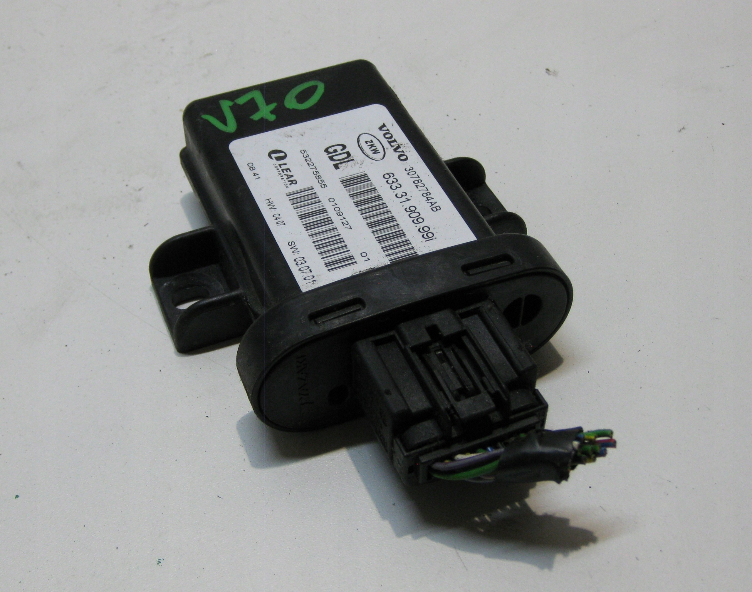 VOLVO V70 2.0 D 09R module unité de commande électronique uce relais feux 30782784AB