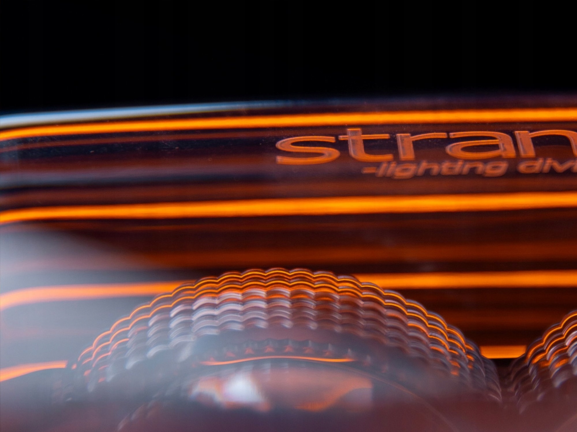 Lampa robocza LED halogen reflektor STRANDS FOR9T 3220lm 80,4W Źródło światła LED