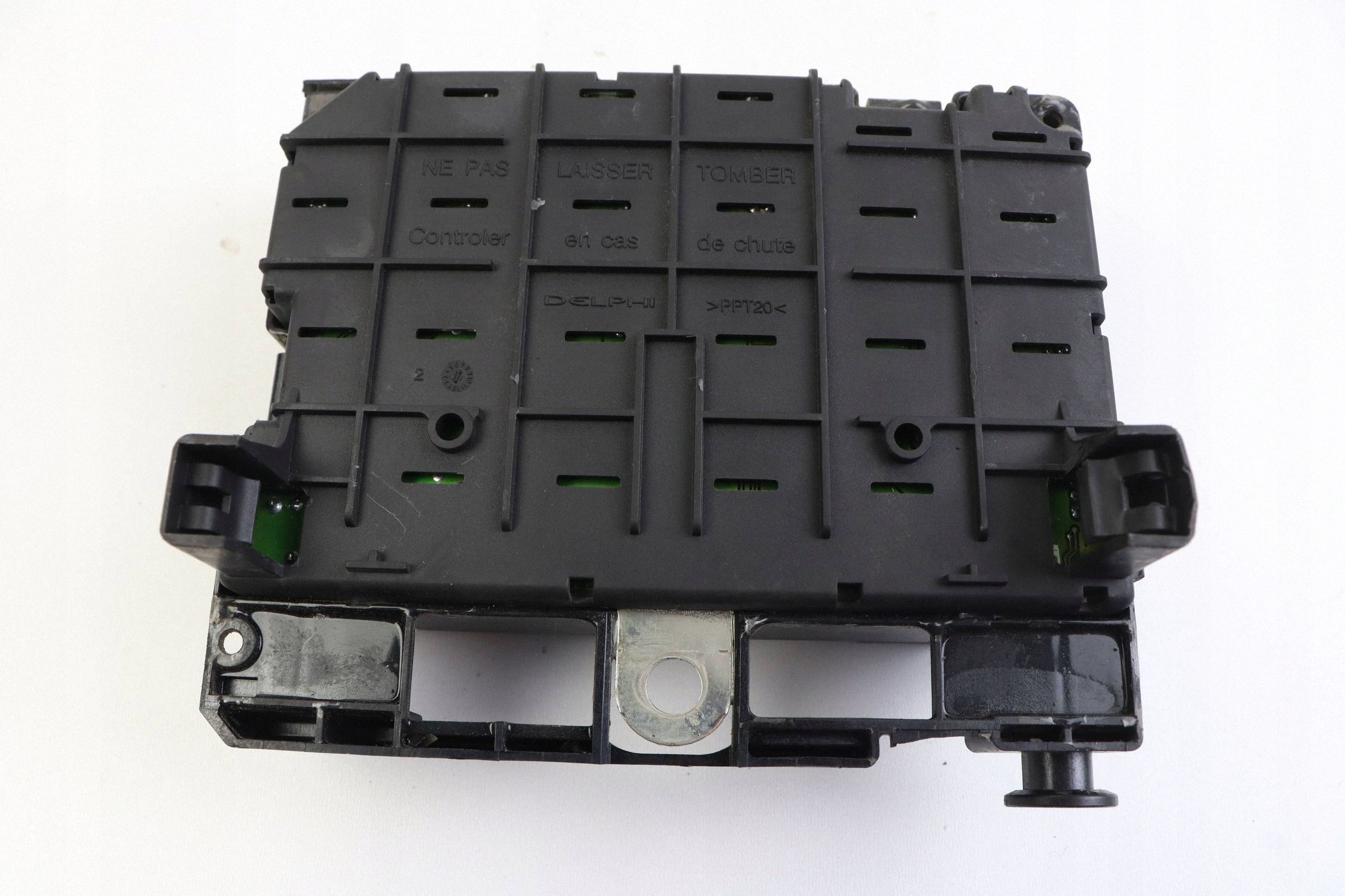 CITROEN PEUGEOT module compartment control unit BSM 9650664180