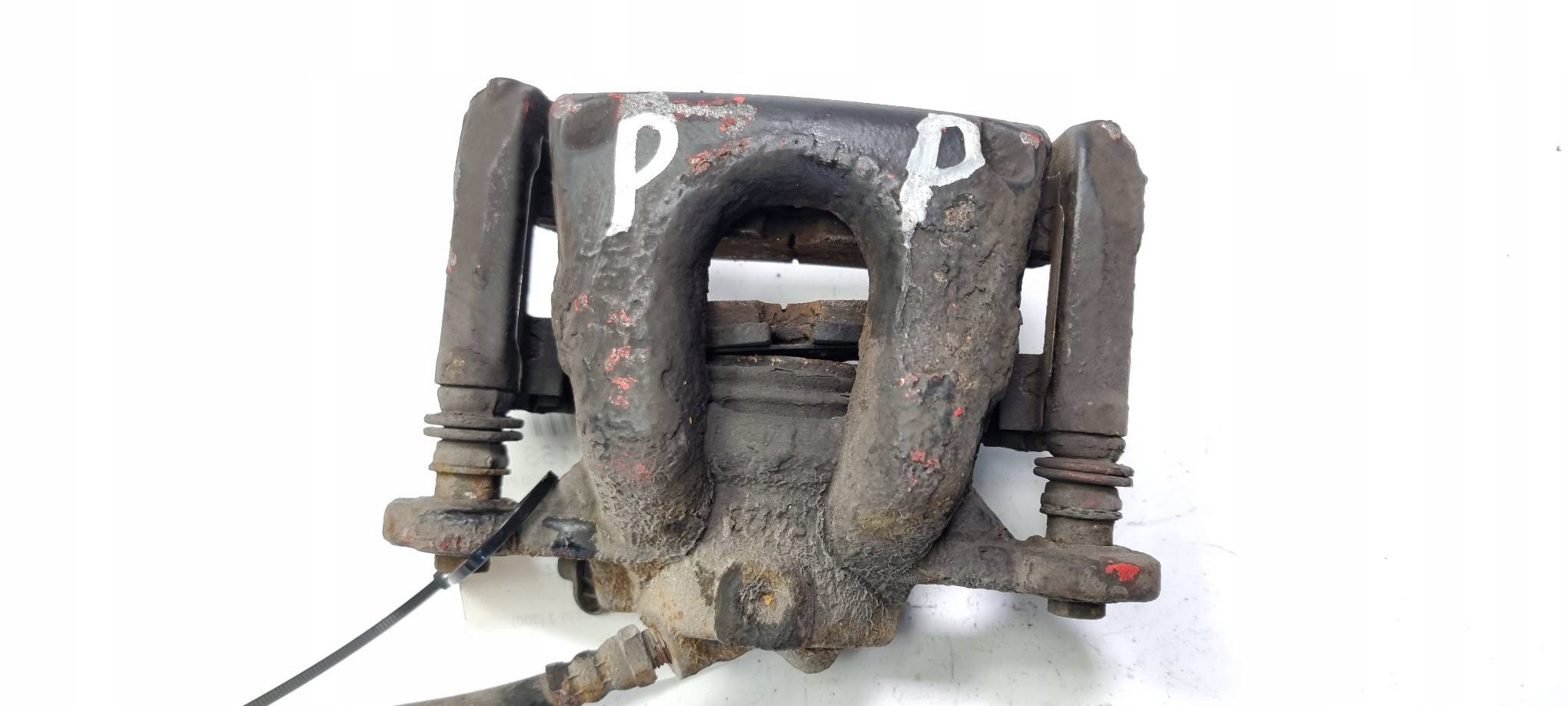 caliper brake front right 2.0 D BMW SERIA 1 E87