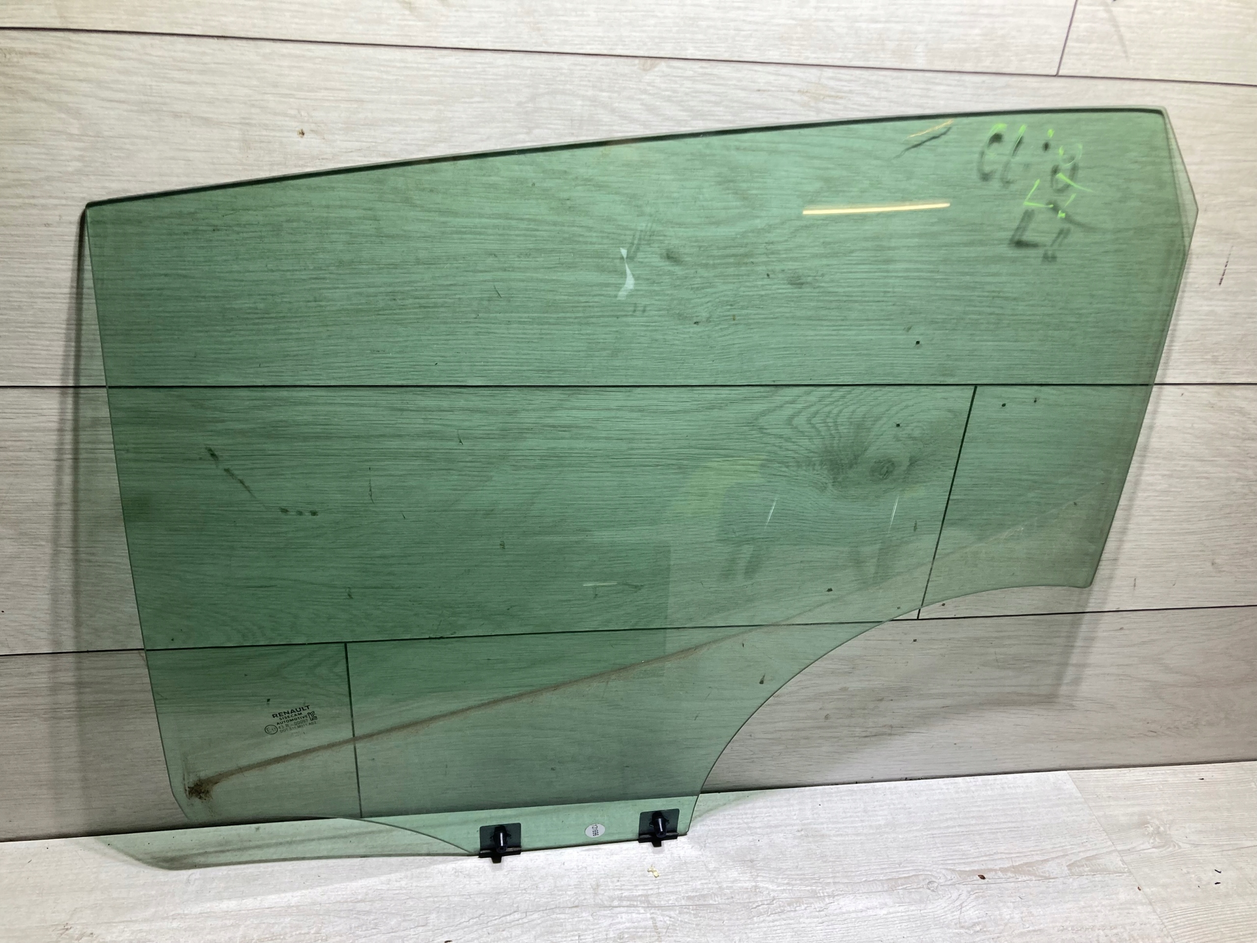 D0t511m311as2 - Стекло задней левой двери Renault Clio V 21r