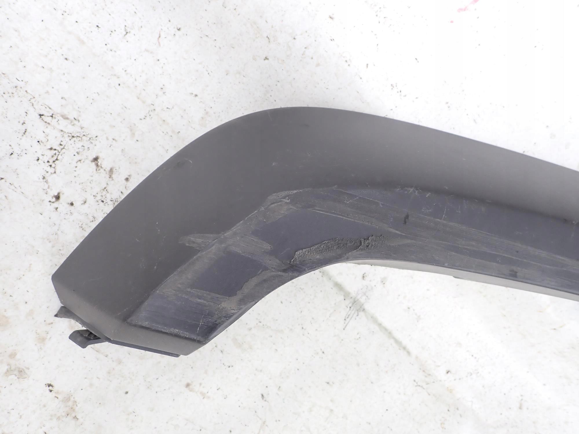 SUZUKI JIMNY IV 4 18-> moulding cap right rear part