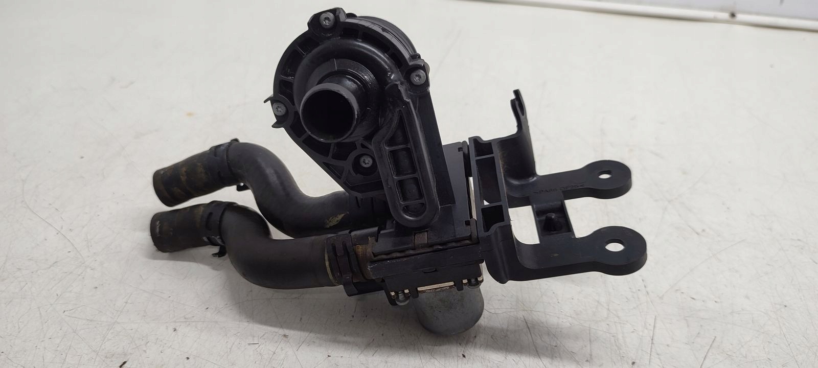 mágnesszelep vízpumpa Audi A6 C6 2,4 V6