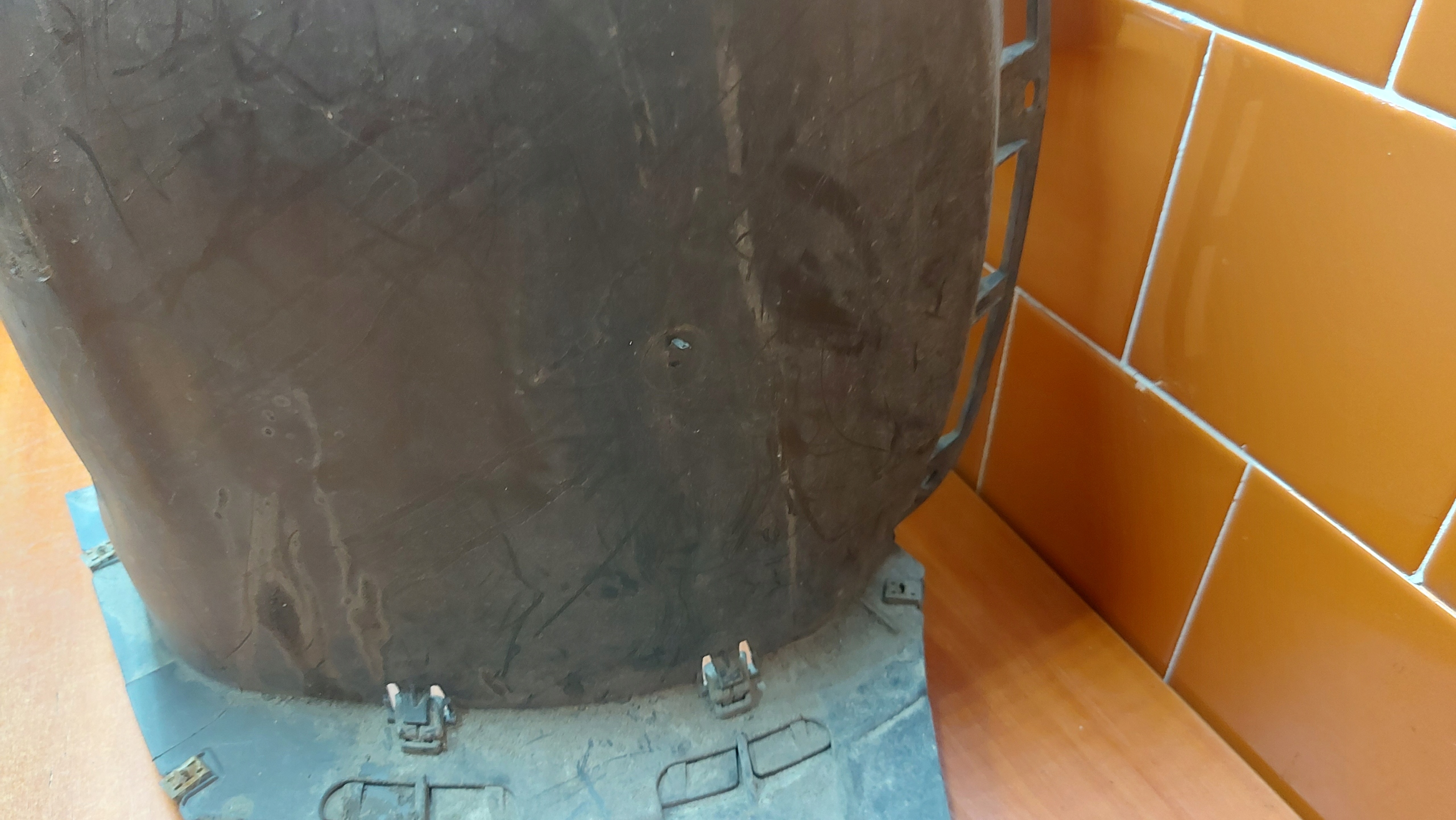 mudguard left left front front SKODA OCTAVIA III