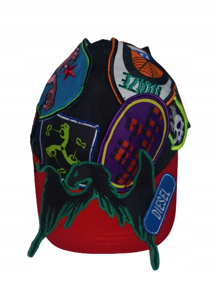 

Bawełniana czapka z daszkiem Diesel z naszywkami