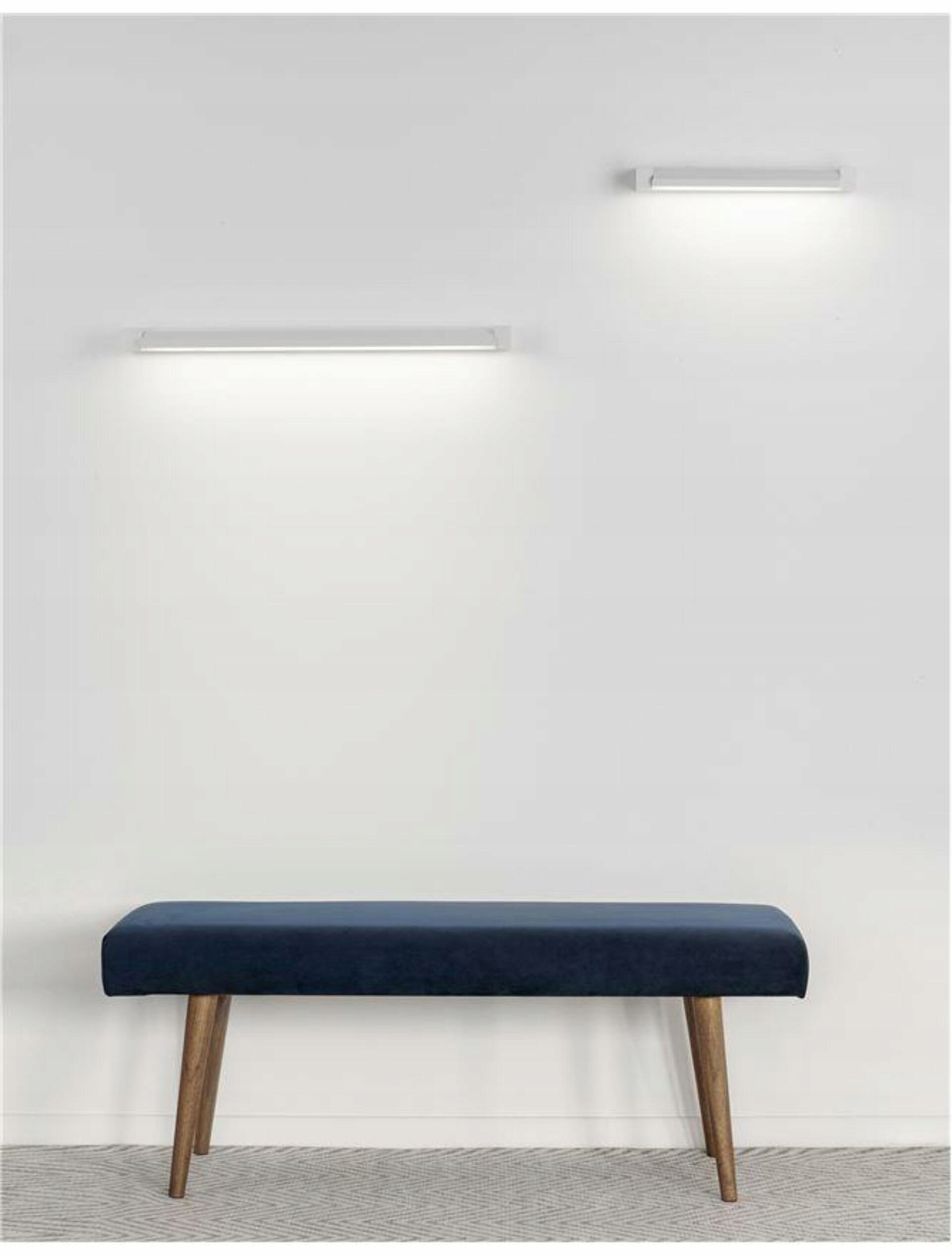 Nova Luce nástěnné svítidlo Line bílý hliník a akryl Led 12W 230V 3000K IP2