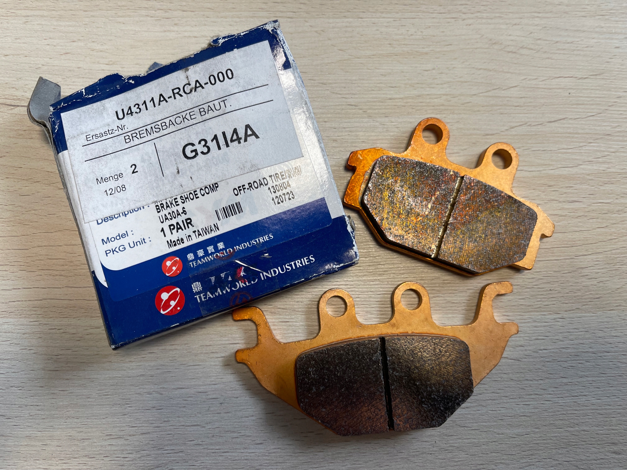 Brzdové doštičky Brzdy Sym ATV300 ATV600 WLF250 YZF125 R 4311A-RCA-000