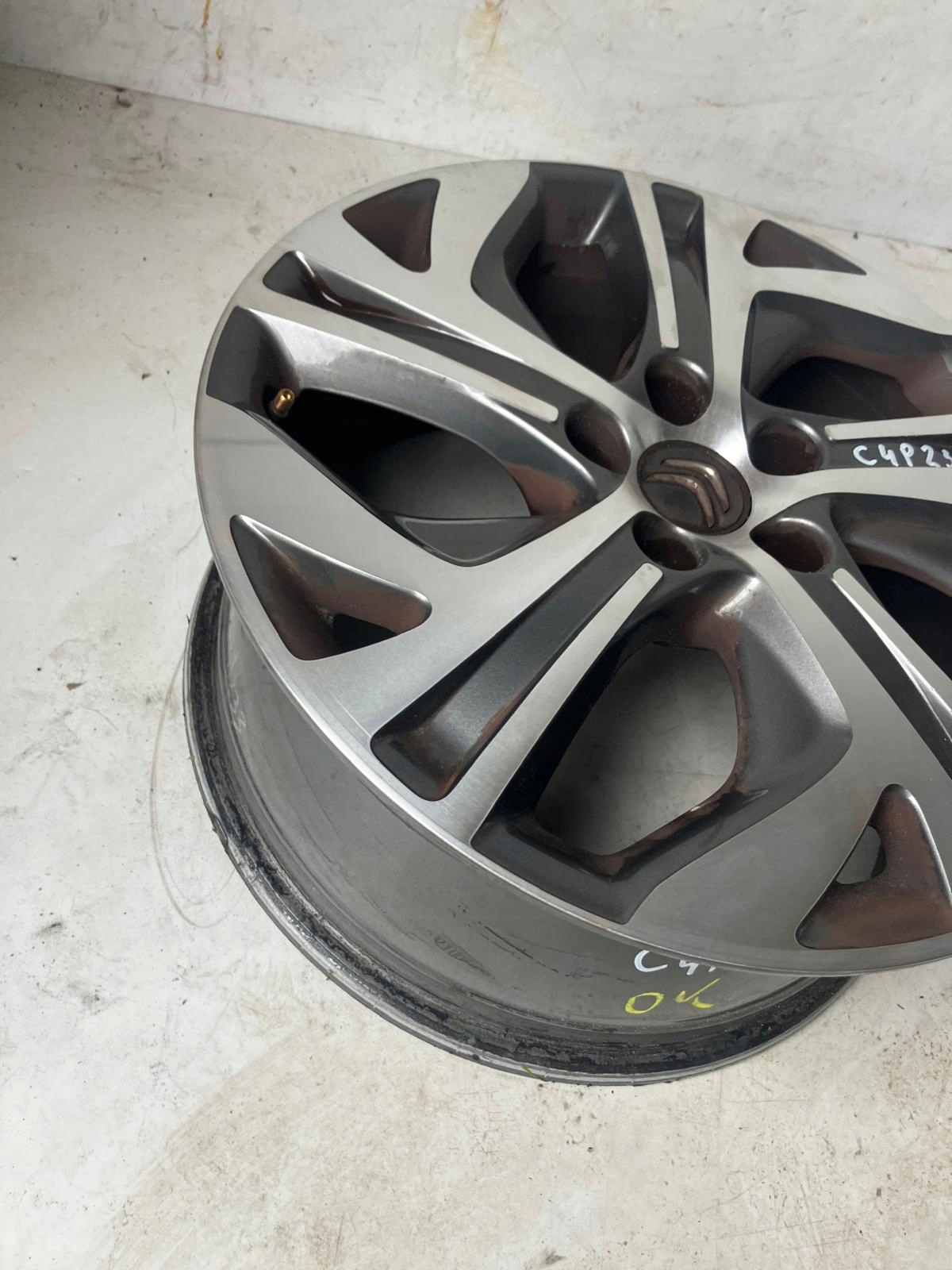disk 17 CALI #231 CITROEN C4 PICASSO II 9677090177