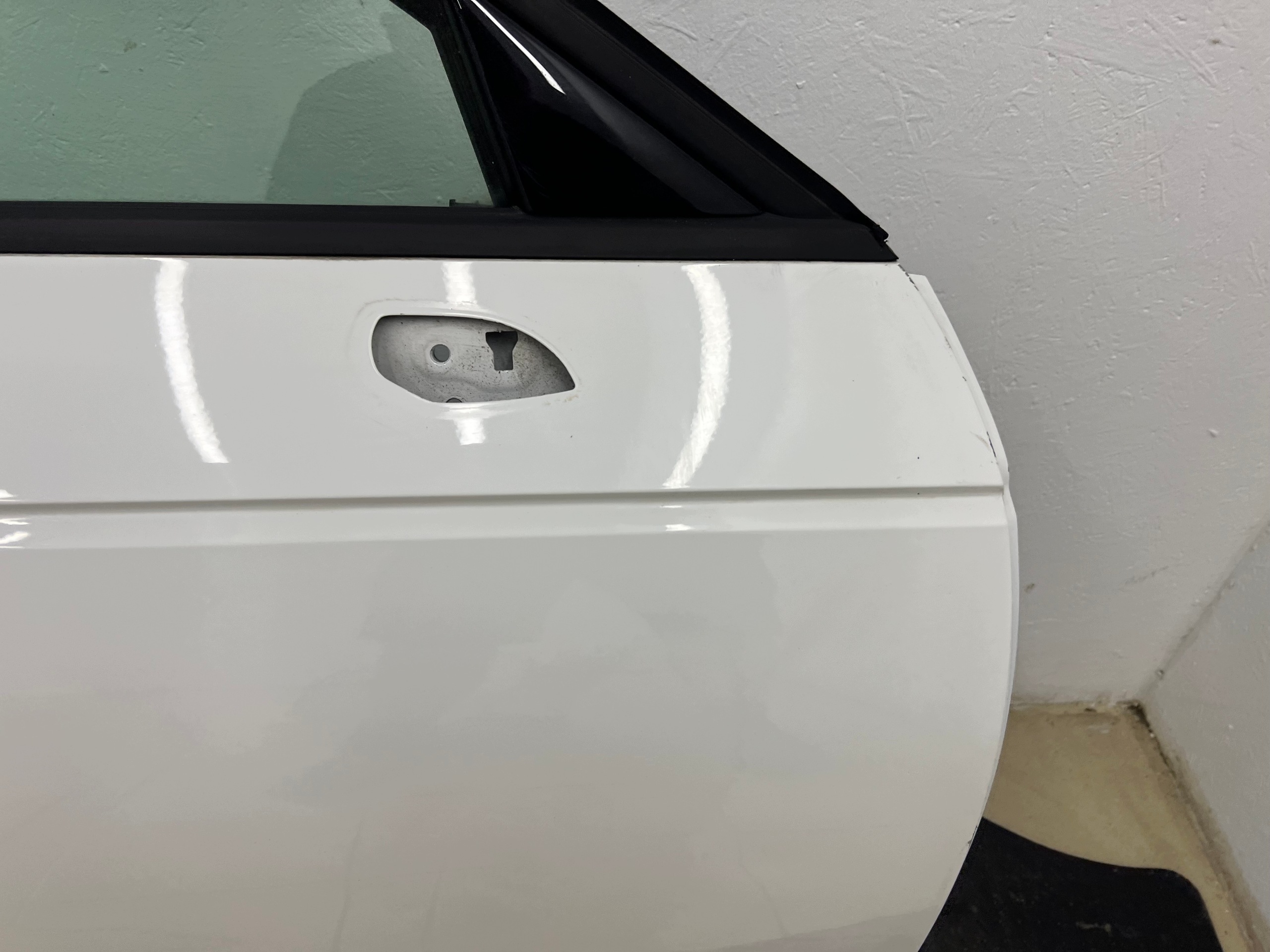 AUDI A4 B9 KOMBI 8W0 door right front LY9C complete original LAKIER