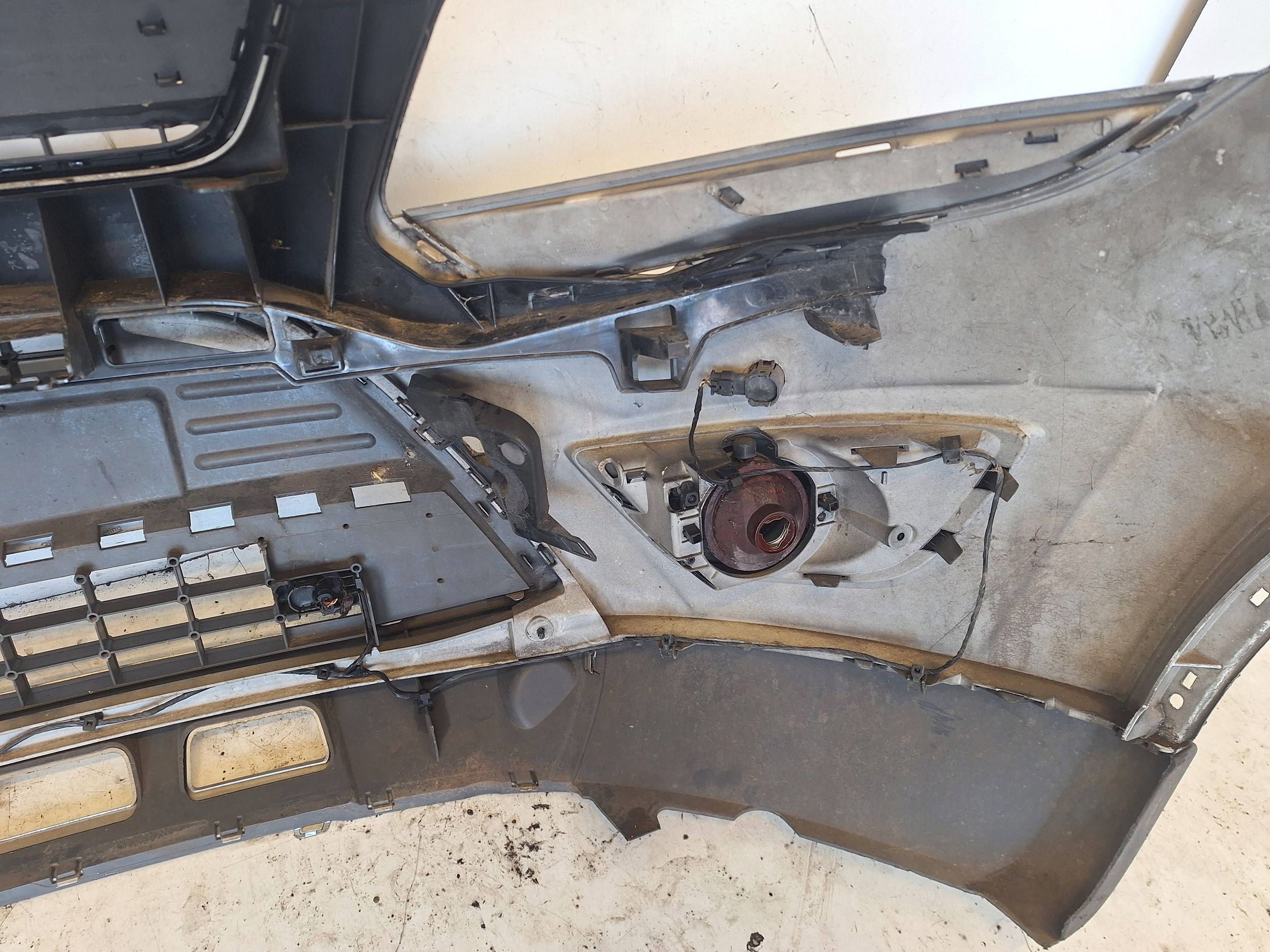 FORD KUGA MK1 08-12 Paraurti + PDC