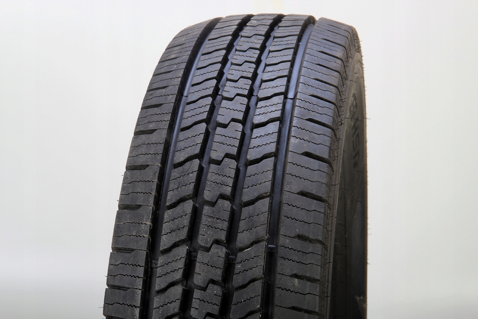 235/85R16 Pathfinder HSR M+S (D2377)