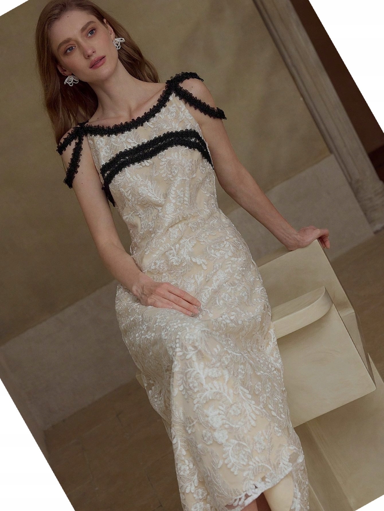 Šaty Krajkové Premium Ecru Motf Maxi Koktejlové Elegantní S 36