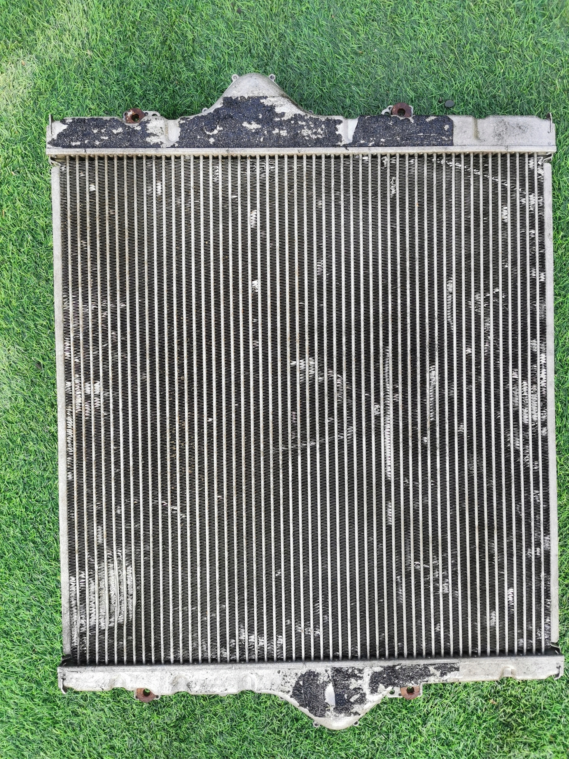 TOYOTA LAND CRUISER J120 intercooler 30170
