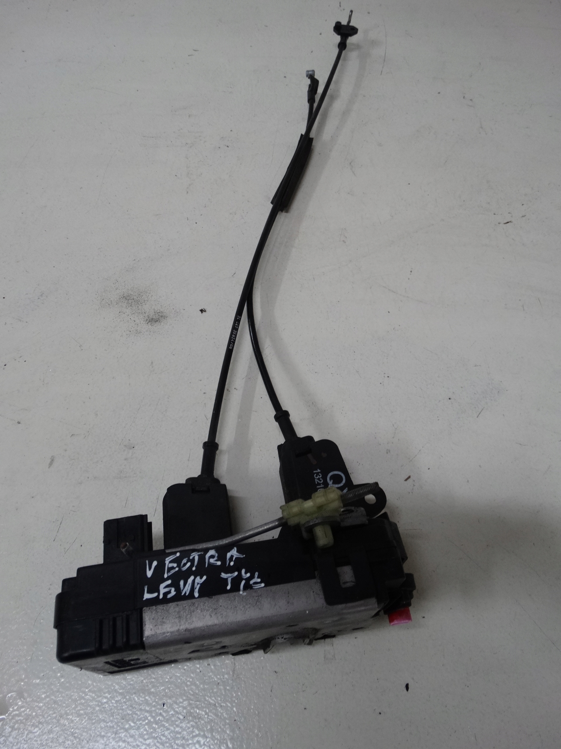 lock door OPEL VECTRA left rear part 5 PIN 13210763