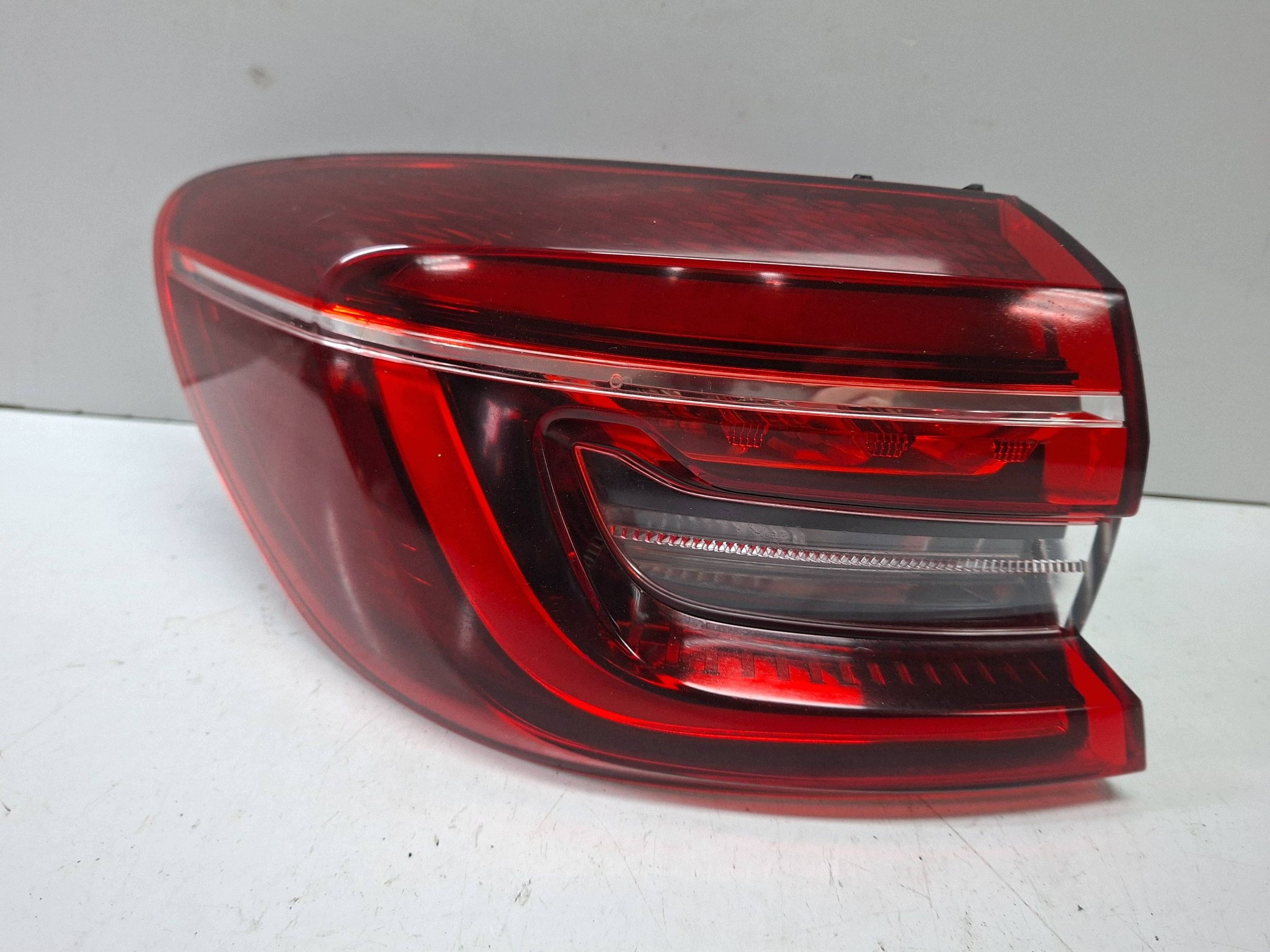 fanale faro posteriore sinistra 265551550R RENAULT CLIO V 2019