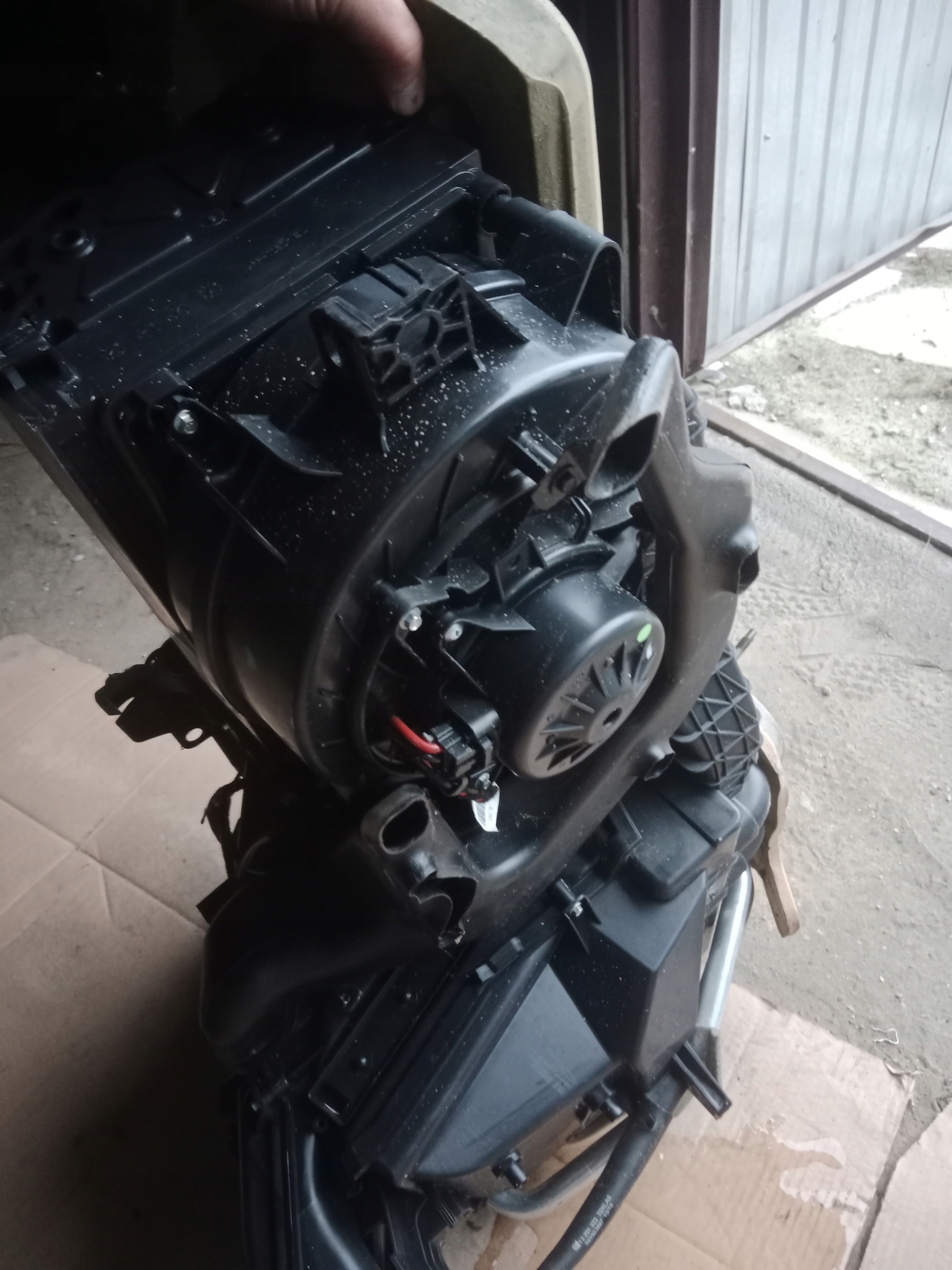 радиатор отопителя opel INSIGNIA A хэтчбек европа 13345110
