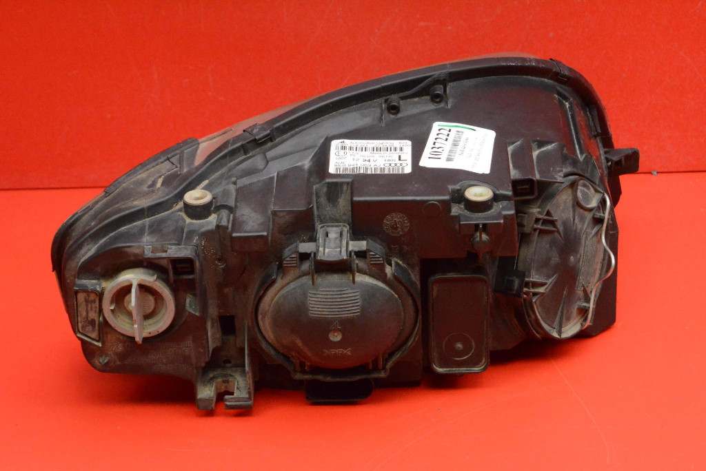 REFLEKTOR left light front EU 8E0941003AJ AUDI A4 B7 04-08