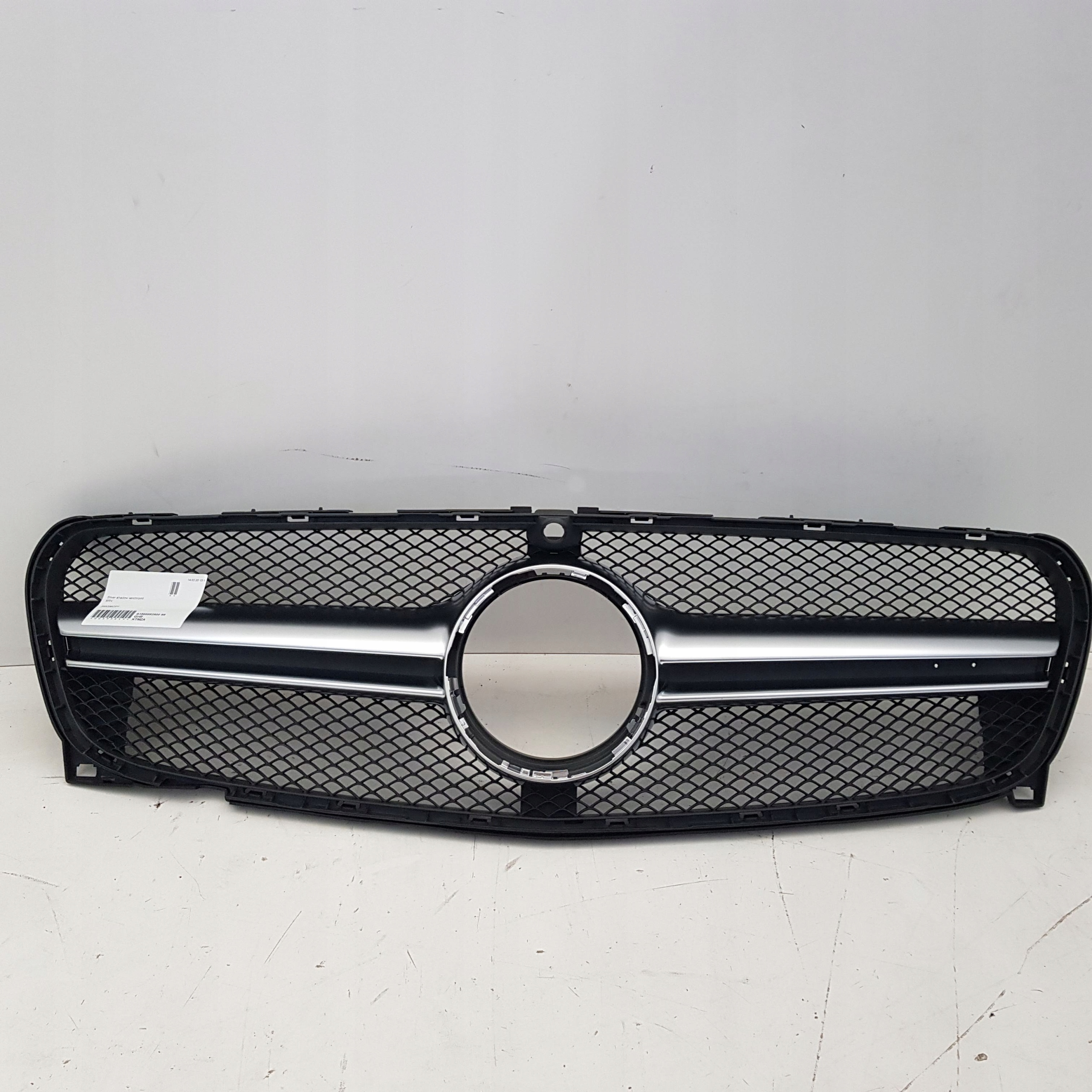 MERCEDES GLA 156 LIFT AMG ATRAPA GRIL NOWA ORYGINAŁ