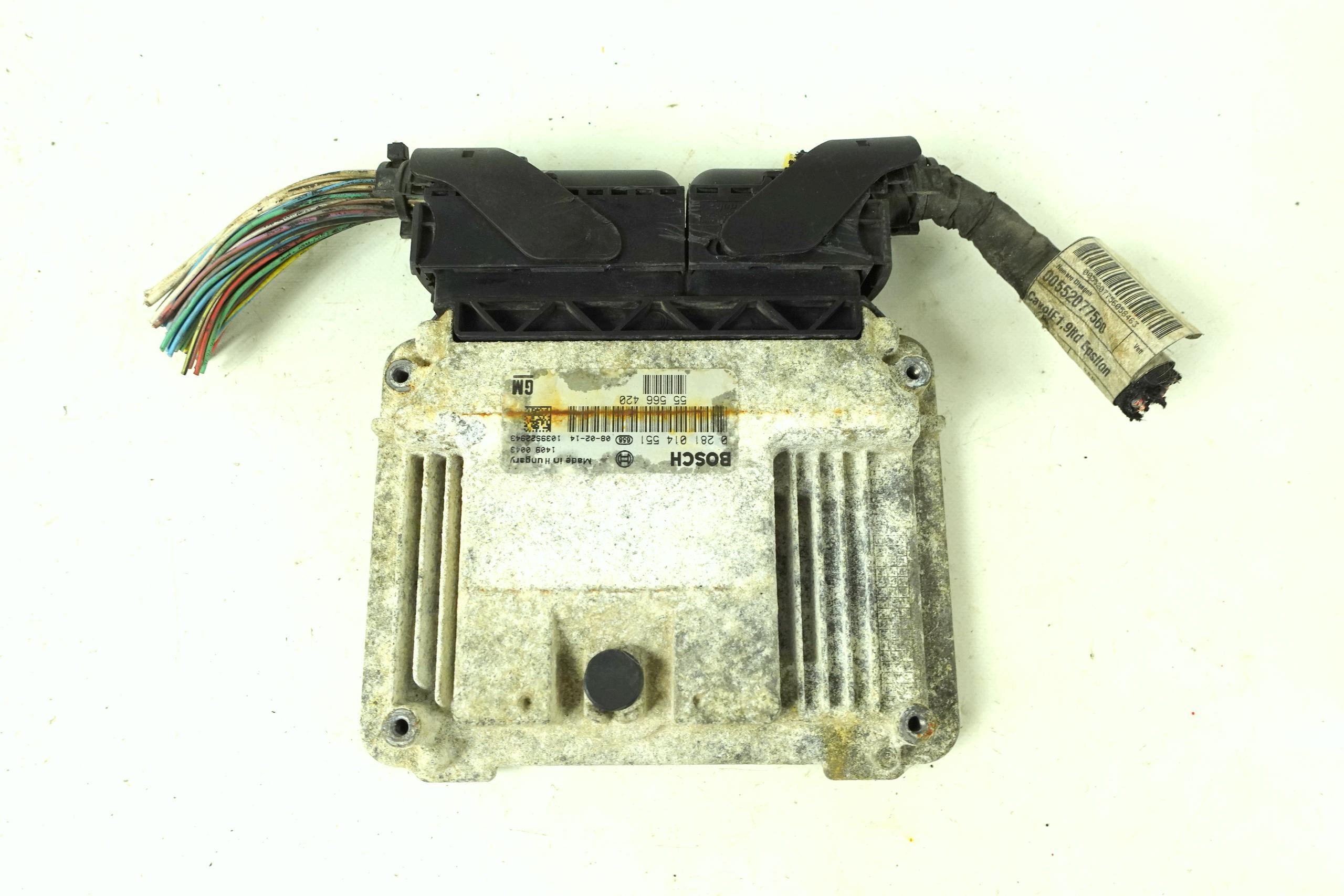 computer control unit of the engine SAAB 9-3 II YS3F 1.9 TID 0281014551 55566420