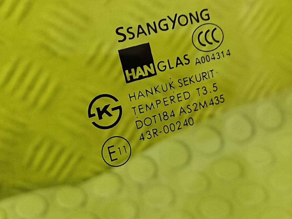 SSANGYONG ACTYON OKNO dvere ľavý predok