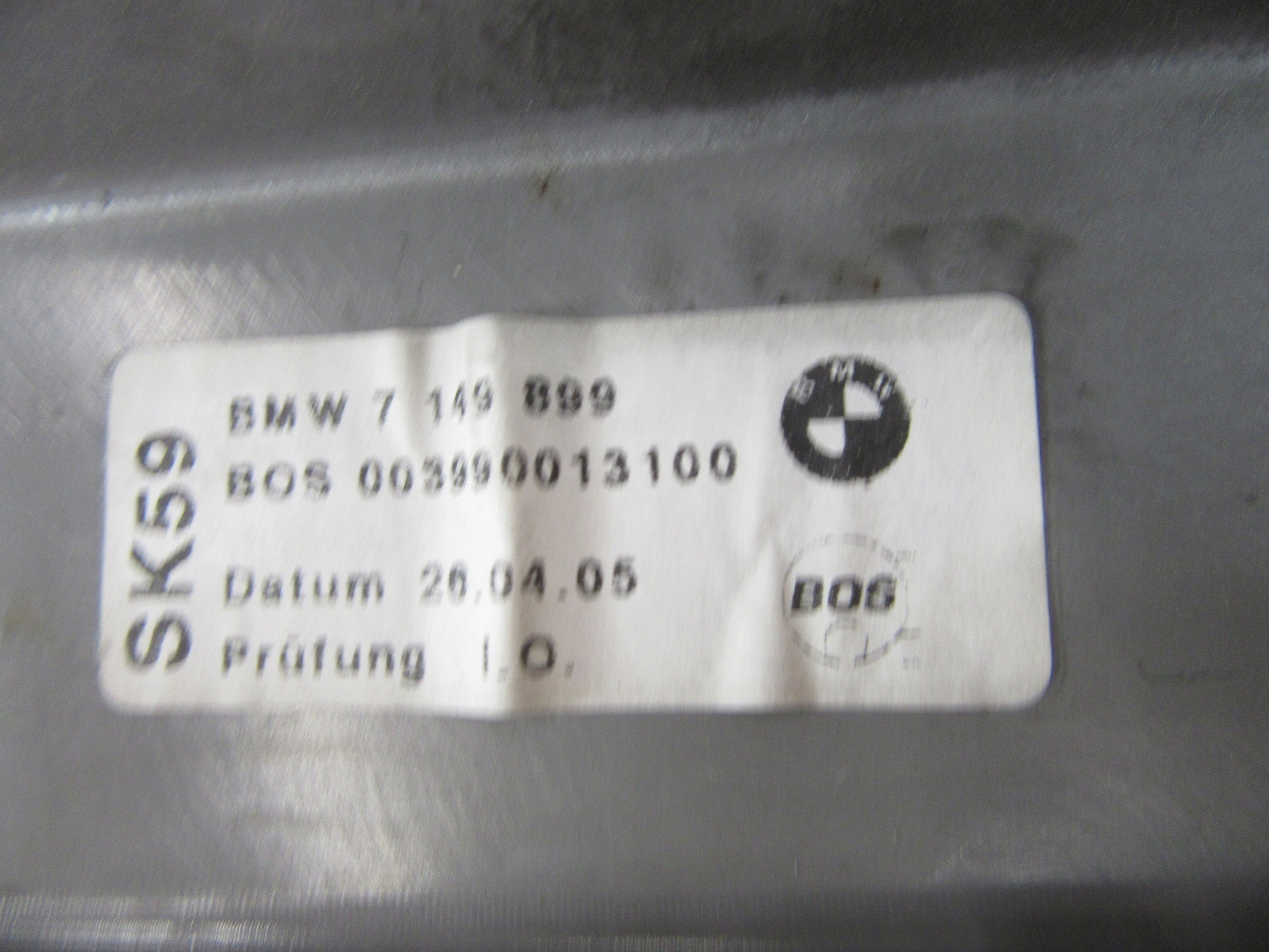 cover boot left bracket rolety BMW e61