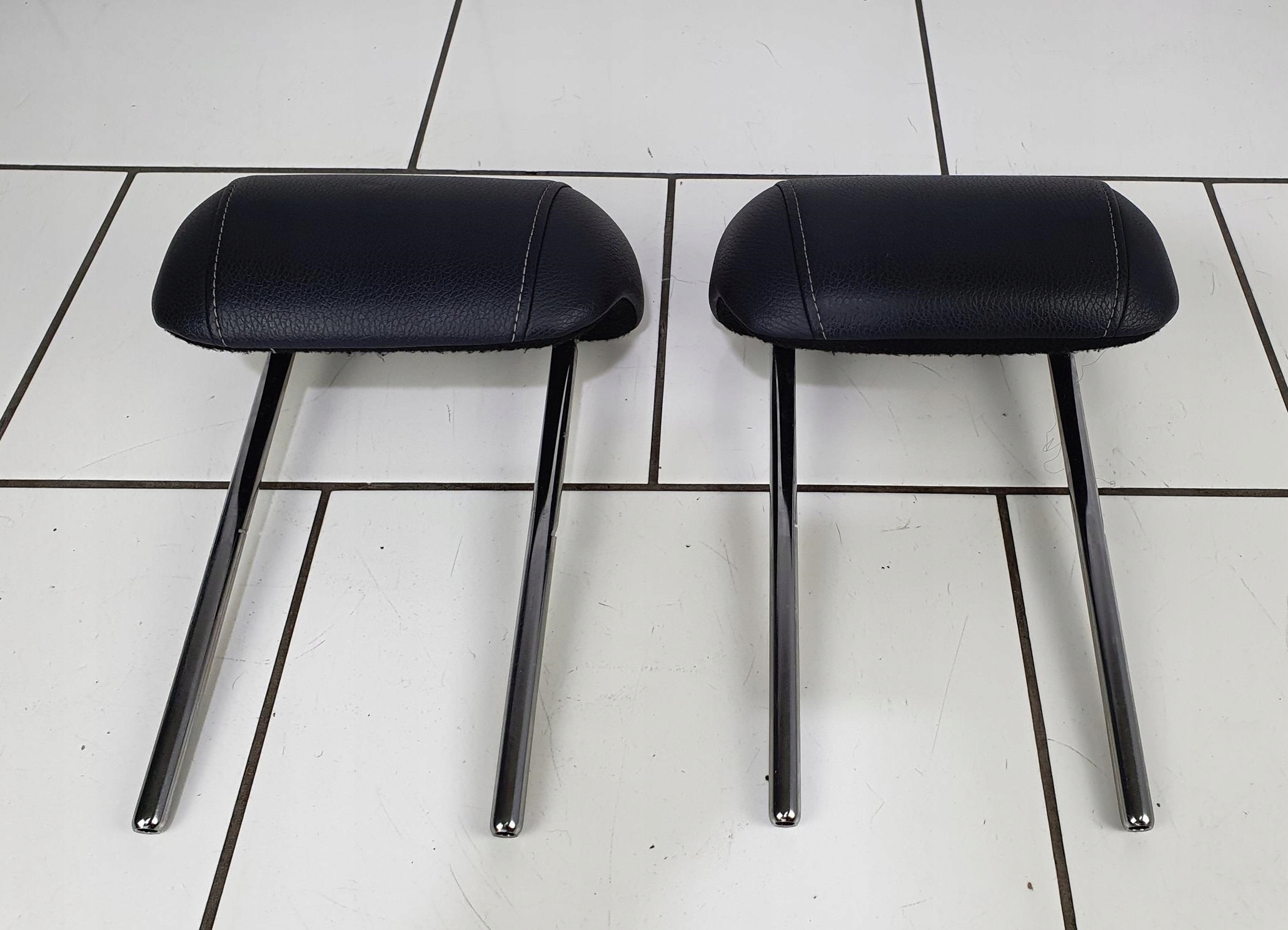 ASTRA J IV KOMBI ZAGŁÓWEK TYŁ SKÓRA