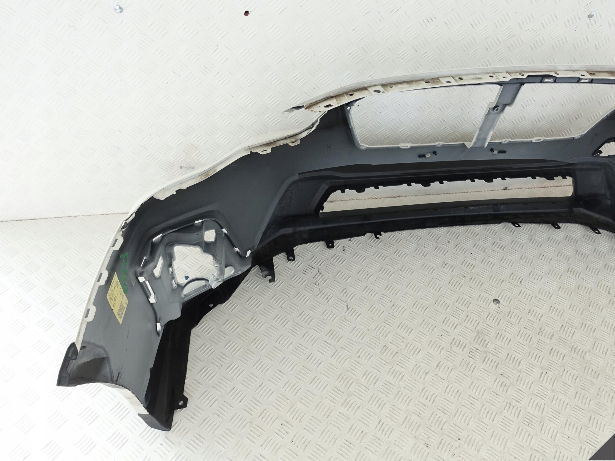 SUBARU XV CROSSTREK II 2 17- front *washer* BLADNY